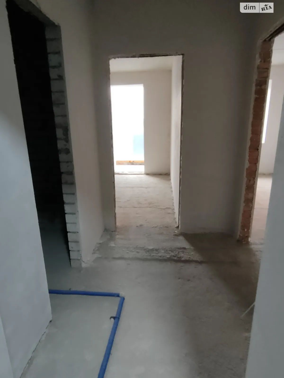Продается 1-комнатная квартира 41.5 кв. м в Буче, ул. Бориса Гмыри, 7 - фото 1