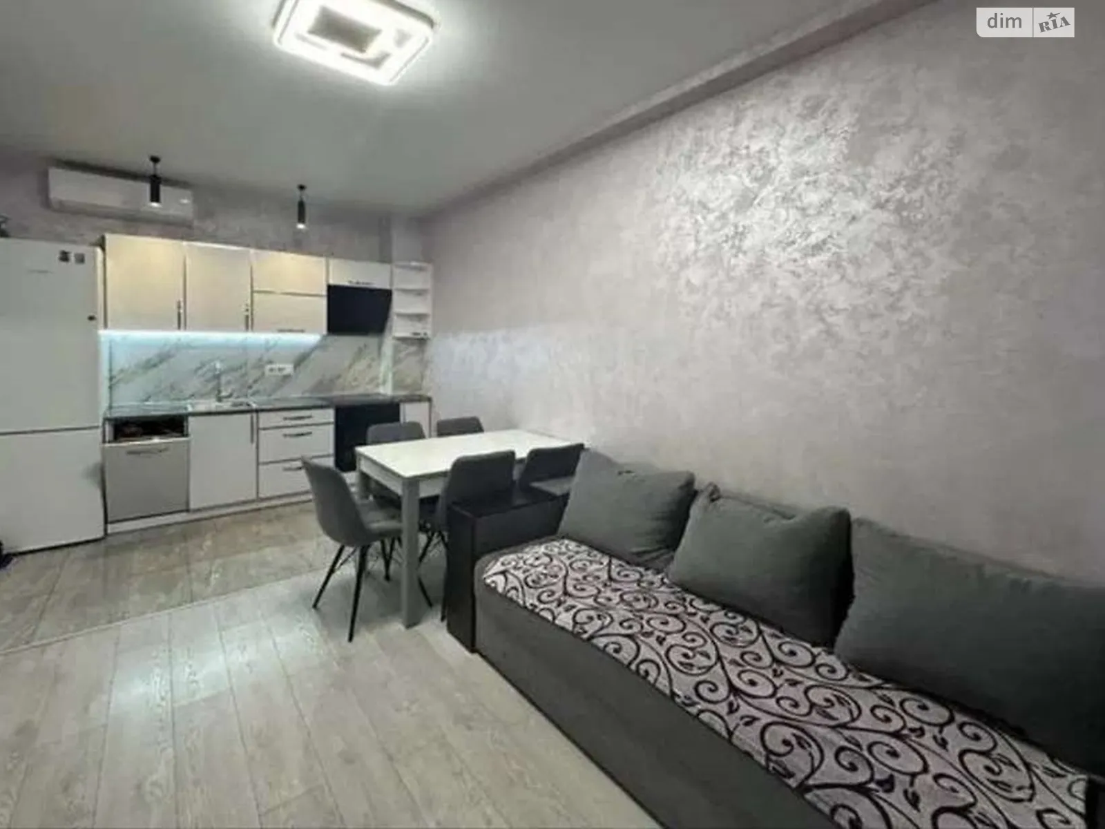 Продается 1-комнатная квартира 36.4 кв. м в Киеве, ул. Михаила Максимовича, 28Д - фото 1