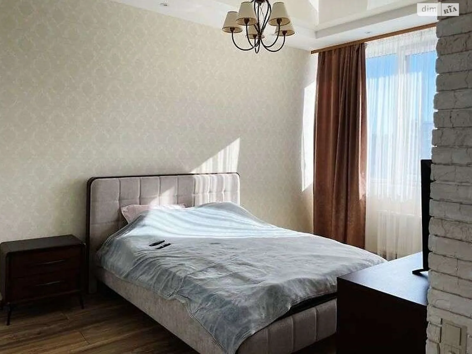 Продається 1-кімнатна квартира 41.3 кв. м у Києві, просп. Берестейський(Перемоги), 26А - фото 1