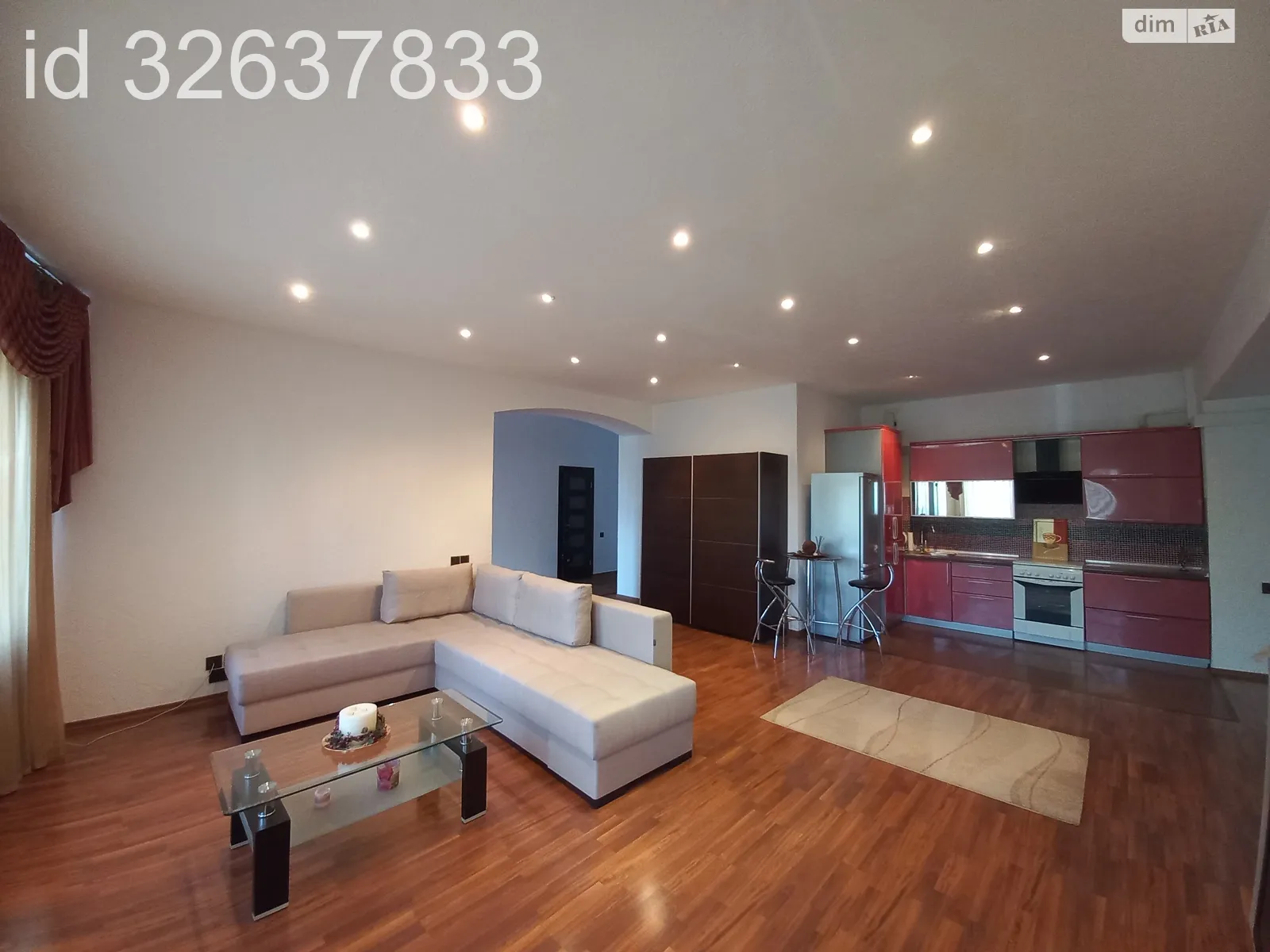Продается 3-комнатная квартира 133.8 кв. м в Одессе, Фонтанская дор., 123 - фото 1
