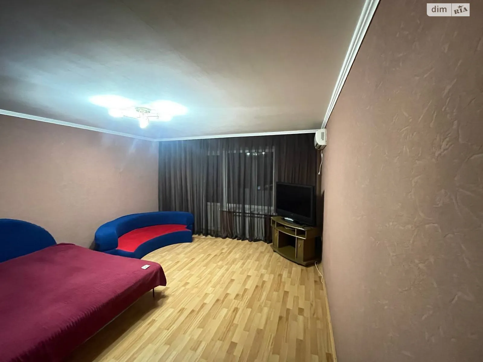Сдается в аренду 1-комнатная квартира 46 кв. м в Днепре, ул. Яркая(Тверская) - фото 1