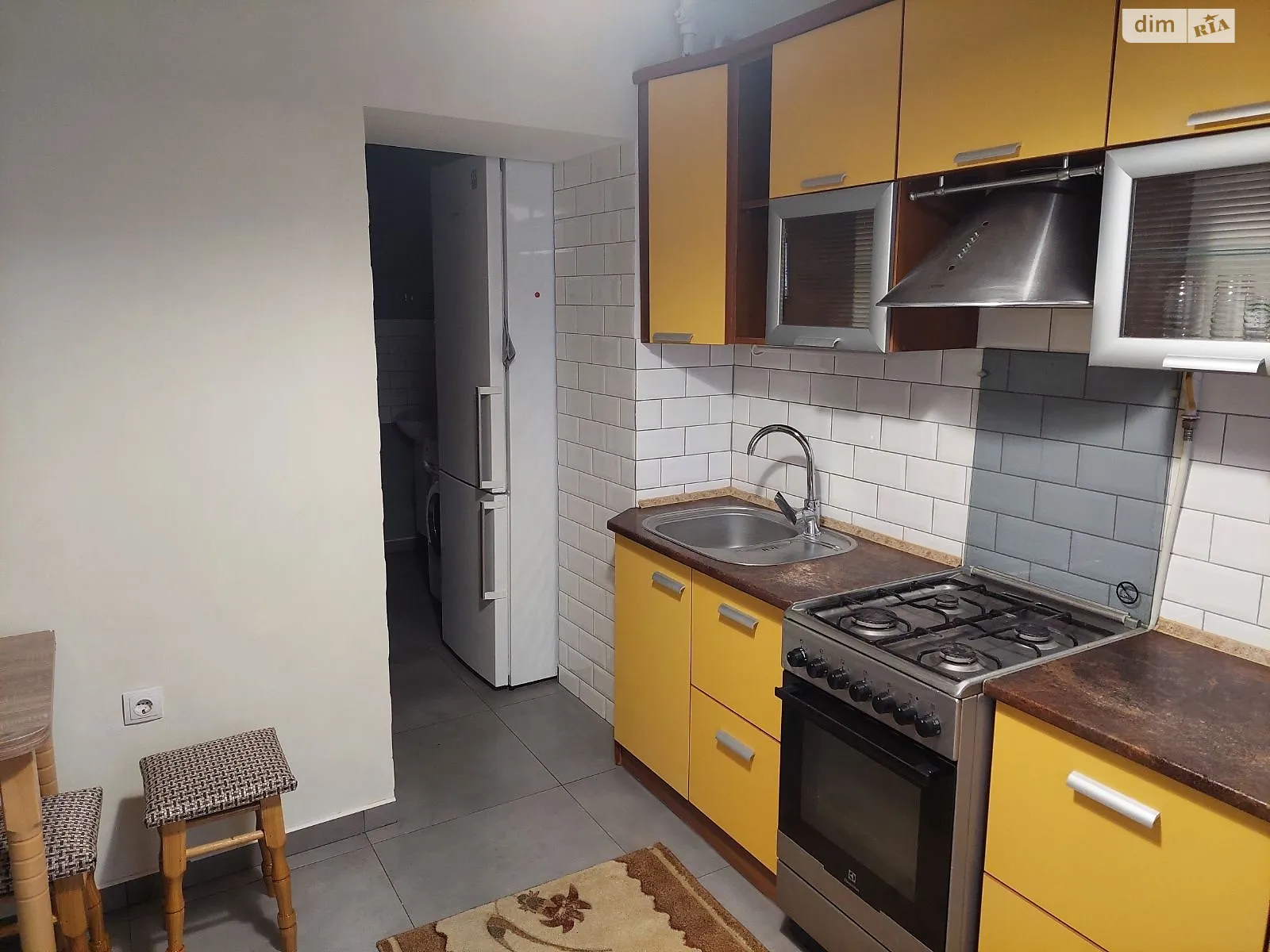 Сдается в аренду часть дома 63.4 кв. м с участком, цена: 300 $ - фото 1