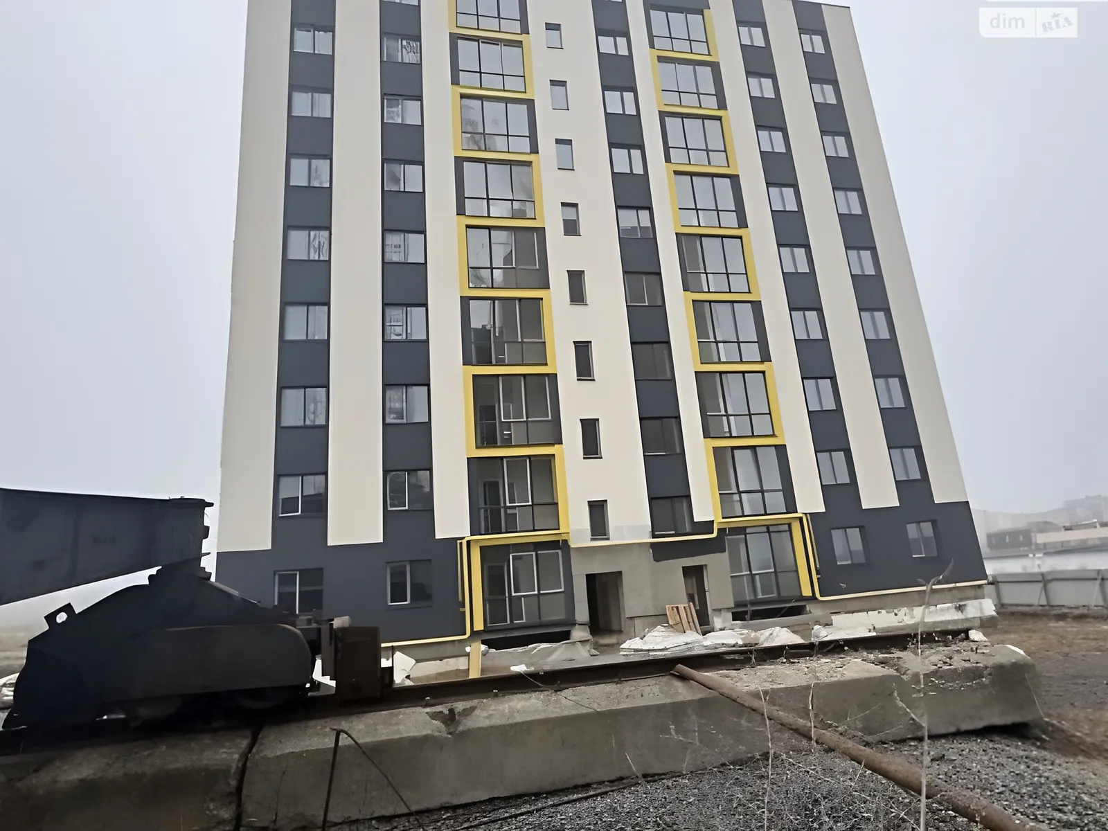 Продается 1-комнатная квартира 41.5 кв. м в Зарванцах, ул. Одесская, 4 - фото 1