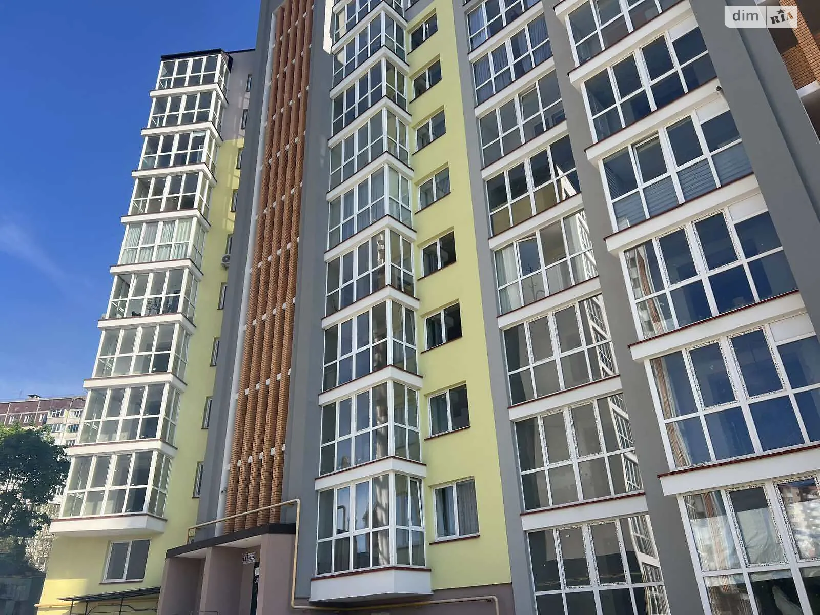 1-кімнатна квартира 42 кв. м у Тернополі, вул. Володимира Великого - фото 1