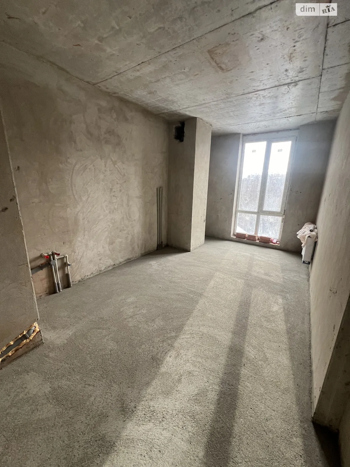 Продается 1-комнатная квартира 43 кв. м в Черновцах, ул. Эрлиха Евгения, 6 - фото 1