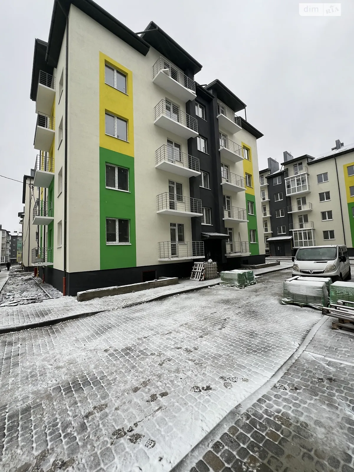 Продается 1-комнатная квартира 46.5 кв. м в Сокольниках, ул. Весенняя, 18 - фото 1