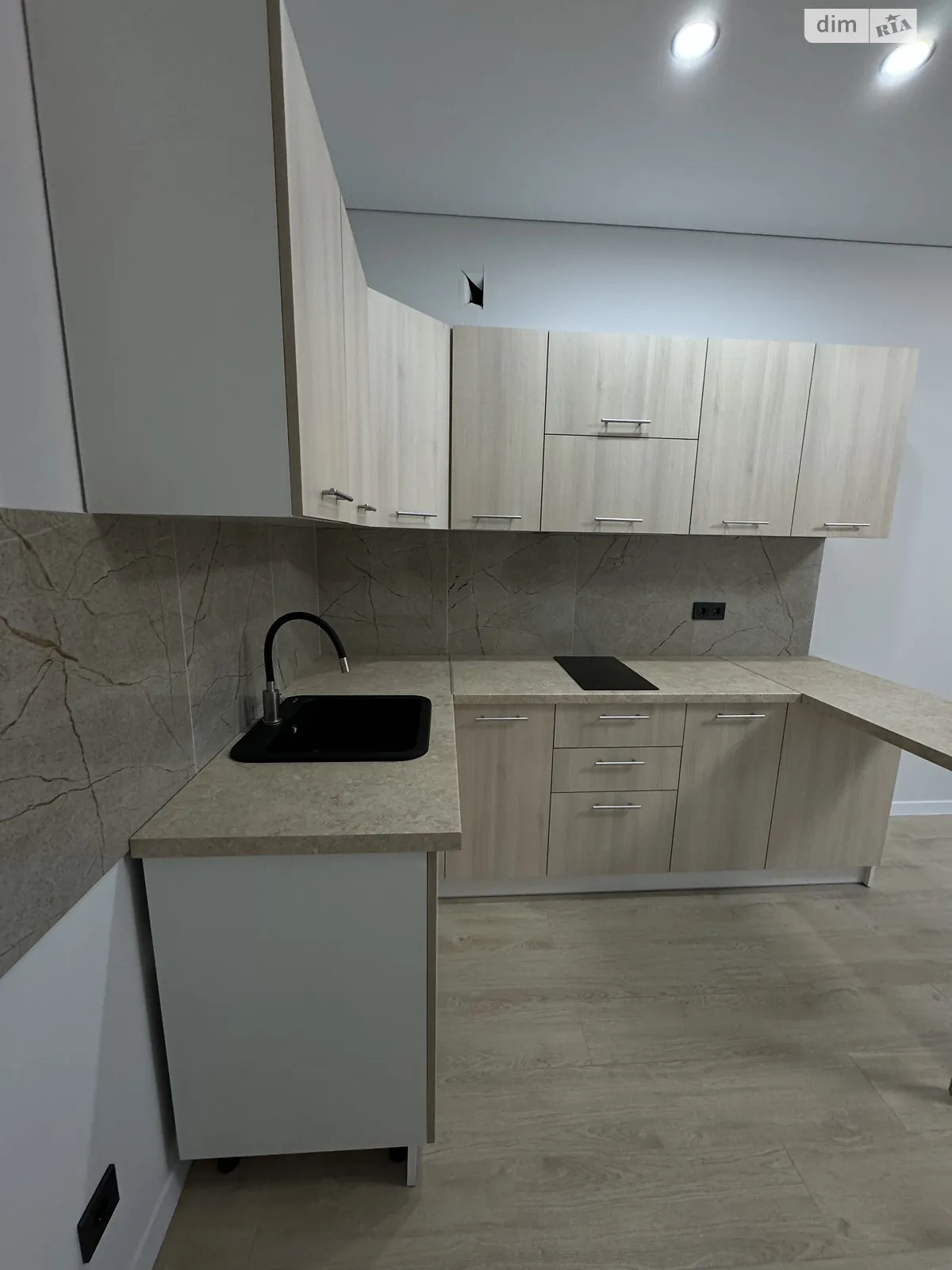 Продается 1-комнатная квартира 25 кв. м в Ирпене, ул. Соборная(ІІІ Интернационала), 2К/16 - фото 1