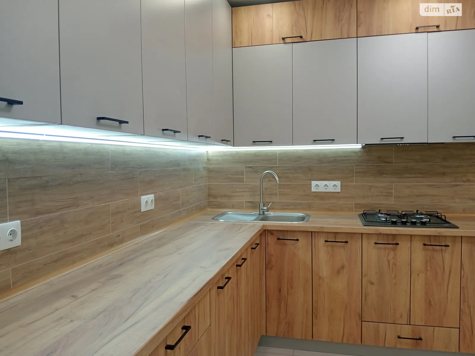 Продается 1-комнатная квартира 48 кв. м в Крюковщине, ул. Василия Стуса, 1 - фото 1