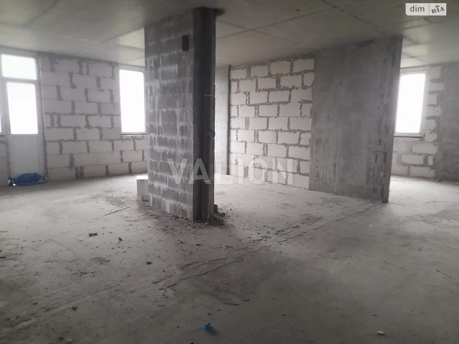 Продается 3-комнатная квартира 86.9 кв. м в Киеве, ул. Светлая, 3Д - фото 1