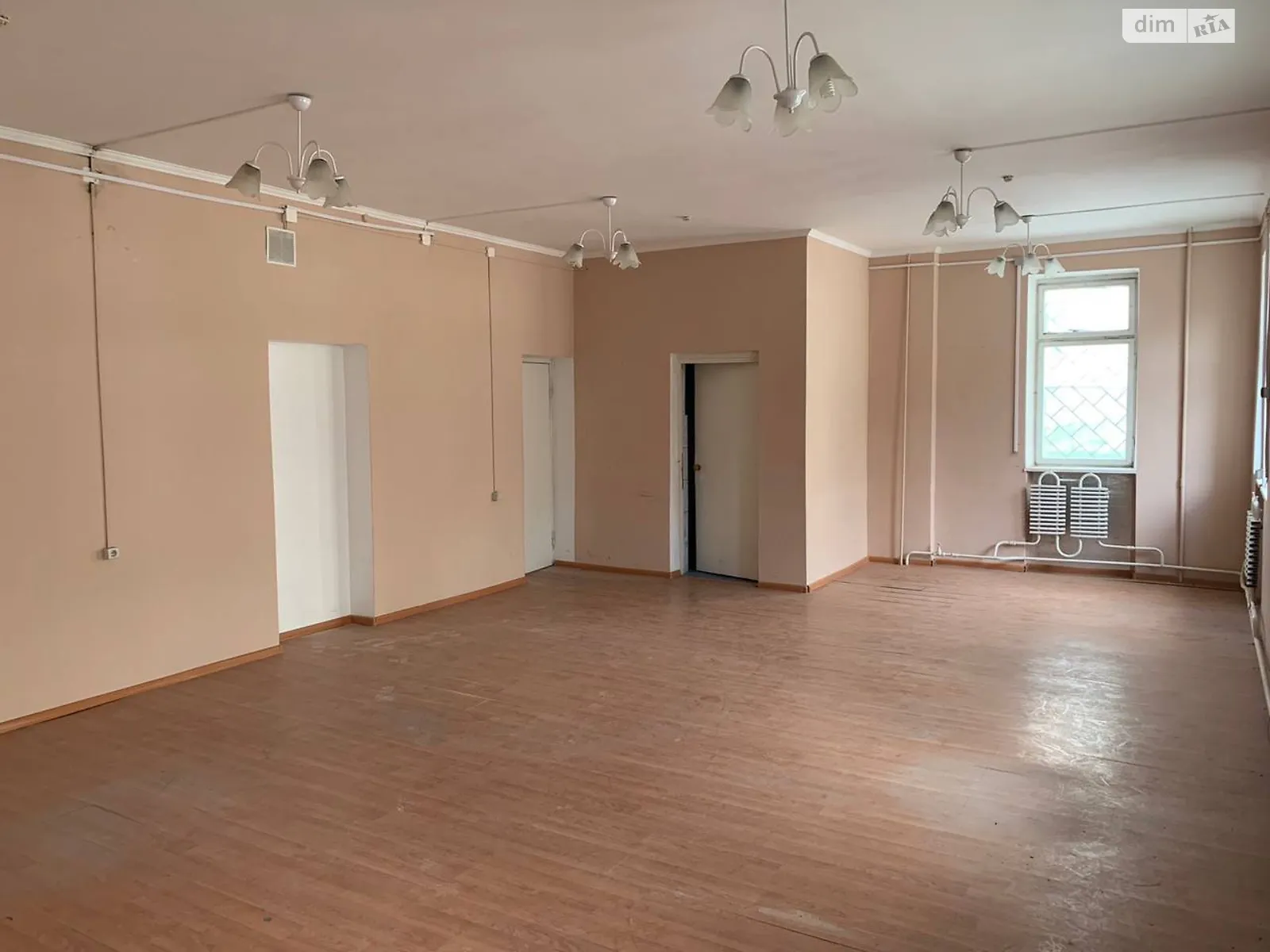 Продается объект сферы услуг 66.7 кв. м в 9-этажном здании, цена: 65000 $ - фото 1