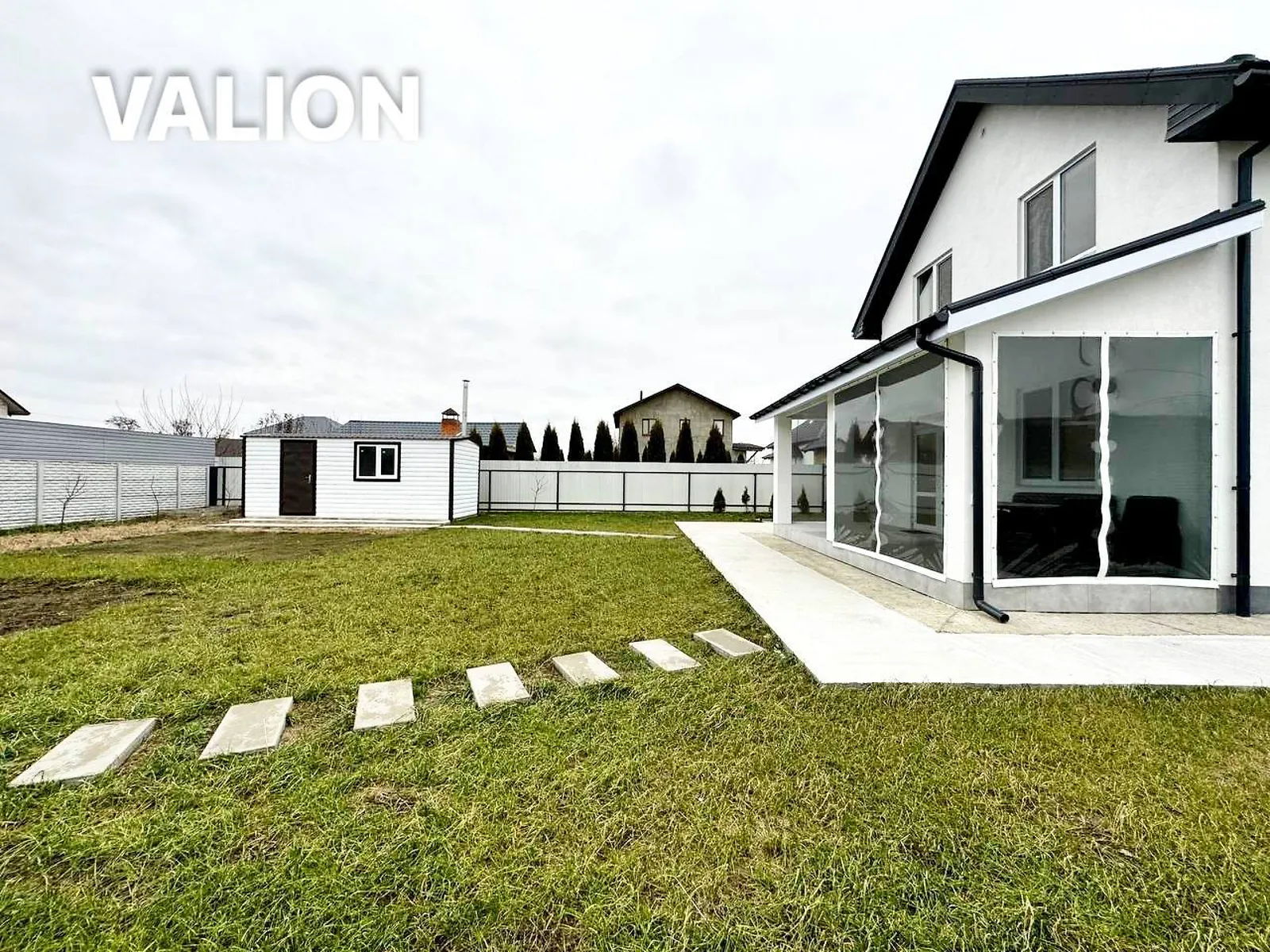 Продается дом на 2 этажа 120 кв. м с беседкой, цена: 138000 $ - фото 1