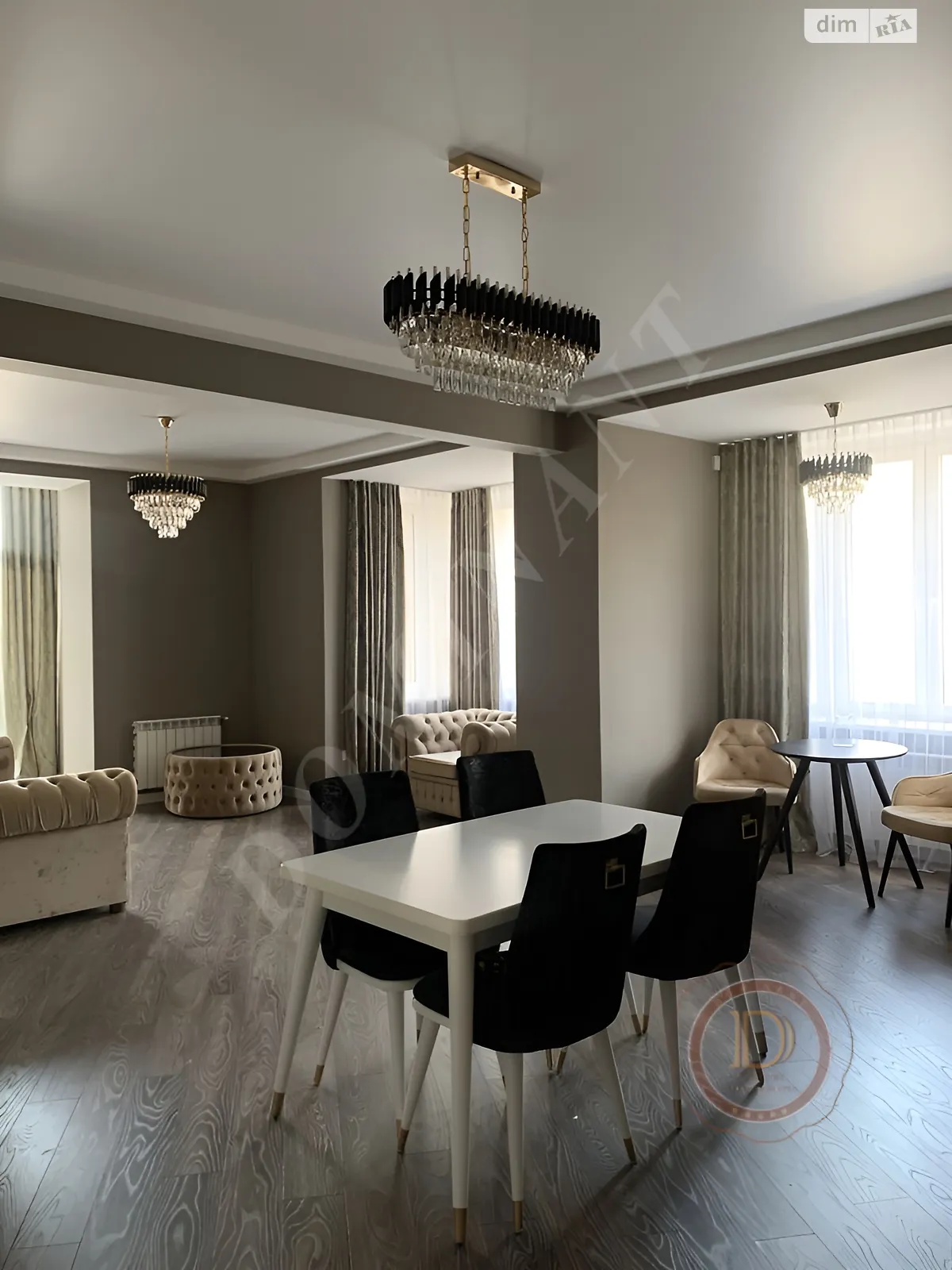 2-кімнатна квартира 77 кв. м у Запоріжжі, просп. Соборний - фото 1
