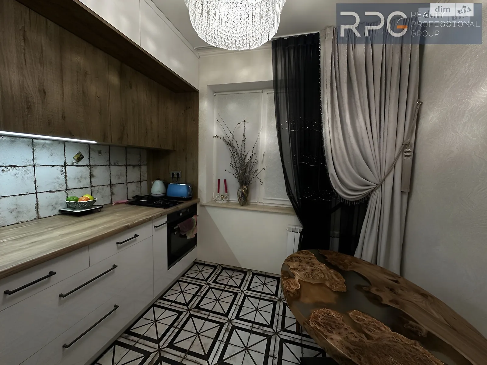 Продається 3-кімнатна квартира 63.5 кв. м у Києві, вул. Сержа Лифаря(Олександра Сабурова), 5 - фото 1