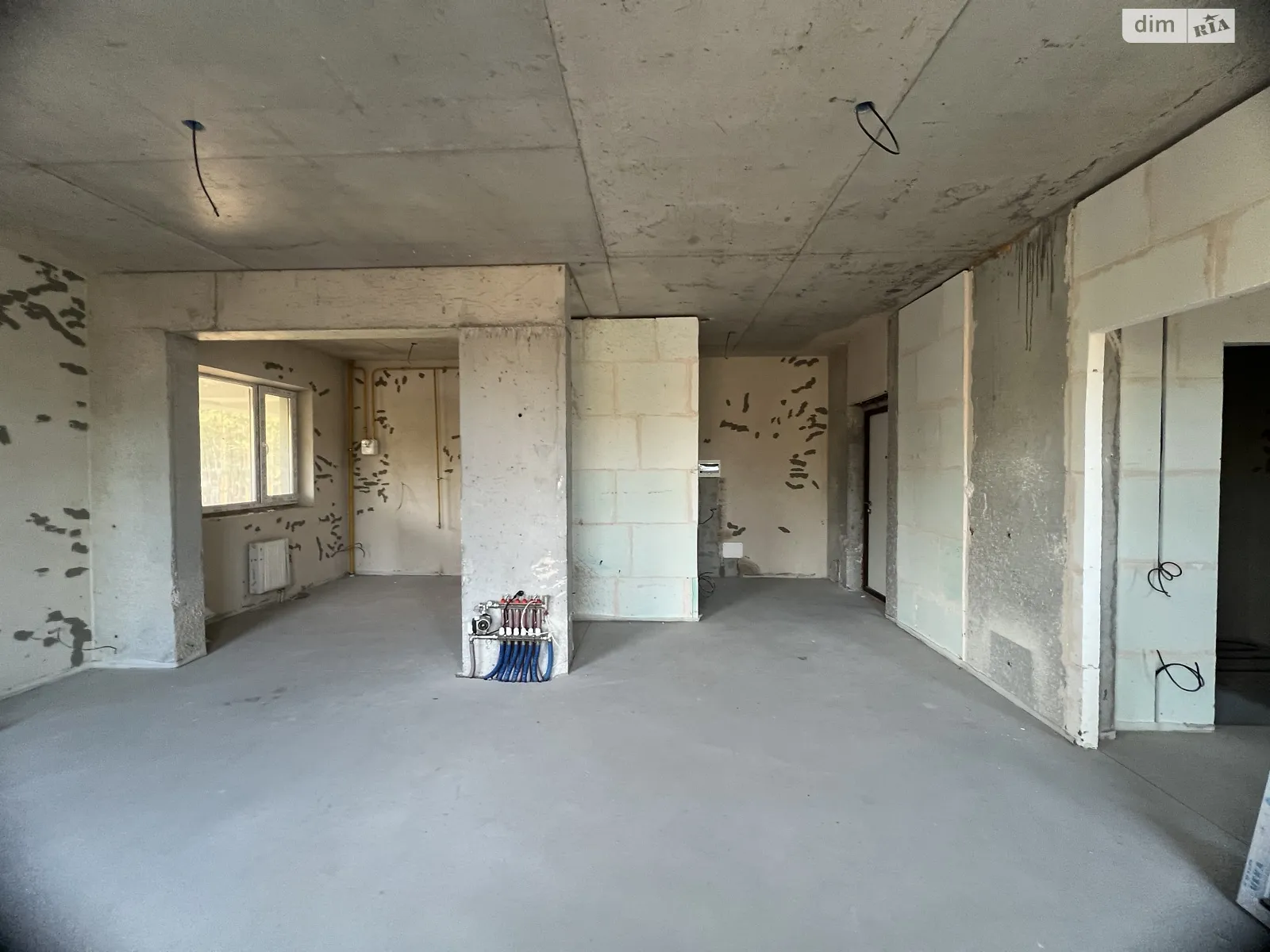 Продається 1-кімнатна квартира 60 кв. м у Гостомелі, вул. Мисливська, 3 - фото 1