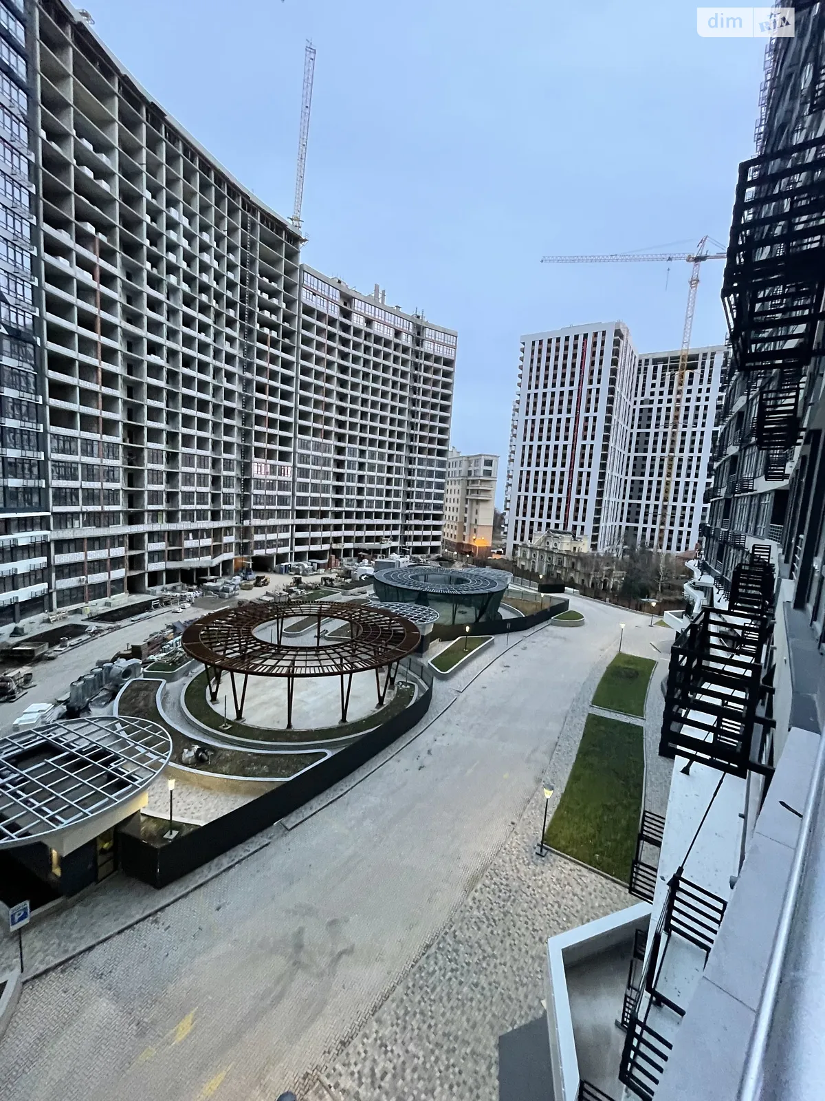 Продається 1-кімнатна квартира 44.5 кв. м у Одесі, пров. Курортний, 2 - фото 1