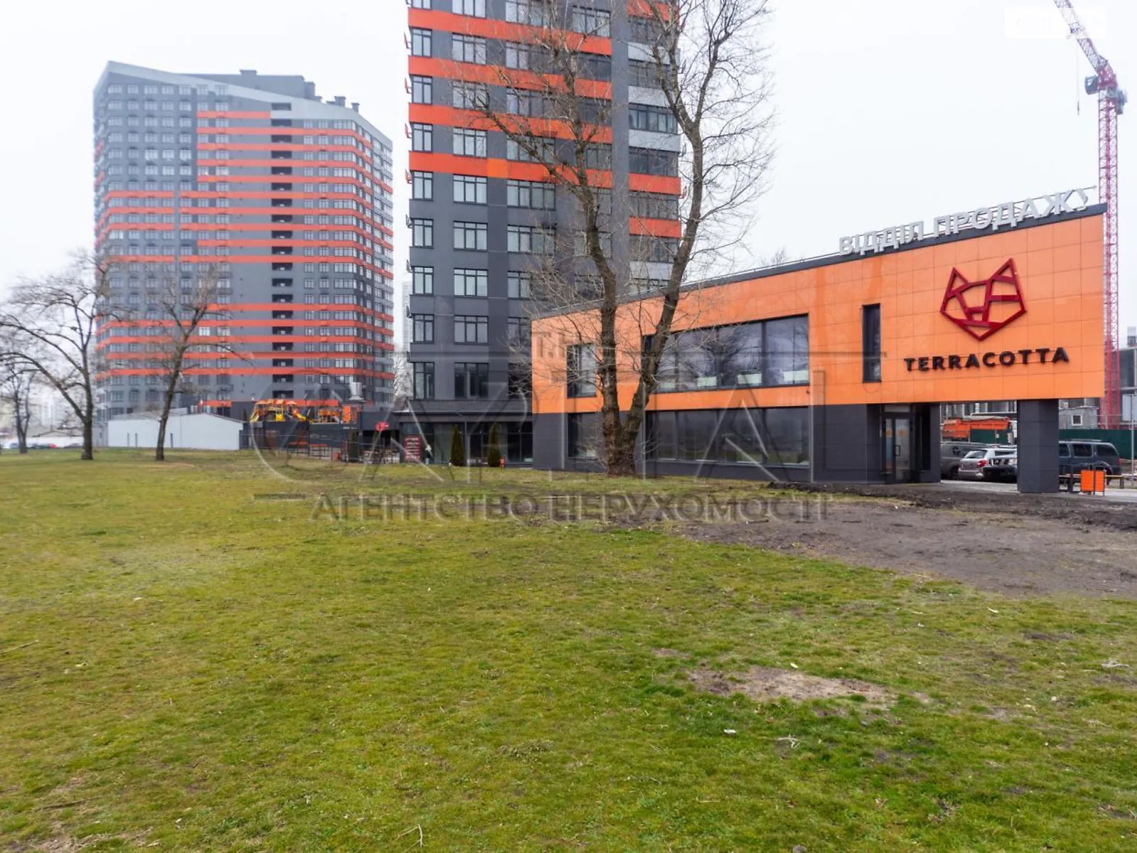 Продается помещения свободного назначения 215 кв. м в 1-этажном здании, цена: 430000 $ - фото 1