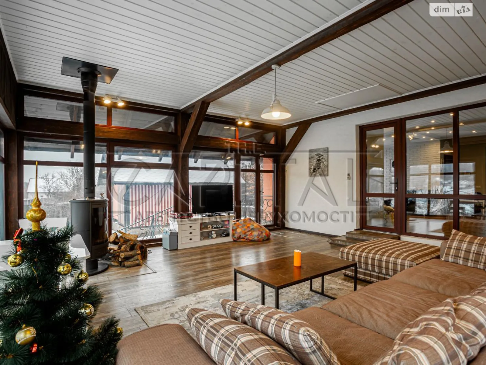 Продается дом на 2 этажа 148.5 кв. м с садом, цена: 177000 $ - фото 1