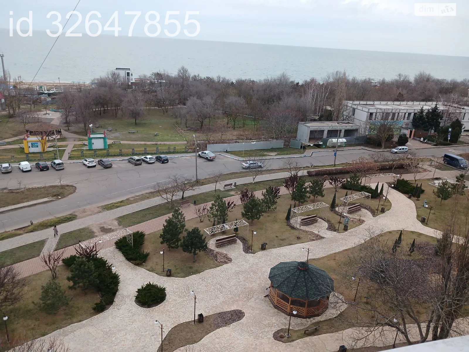 Продается 2-комнатная квартира 48.4 кв. м в Южному, ул. Приморская, 19 - фото 1