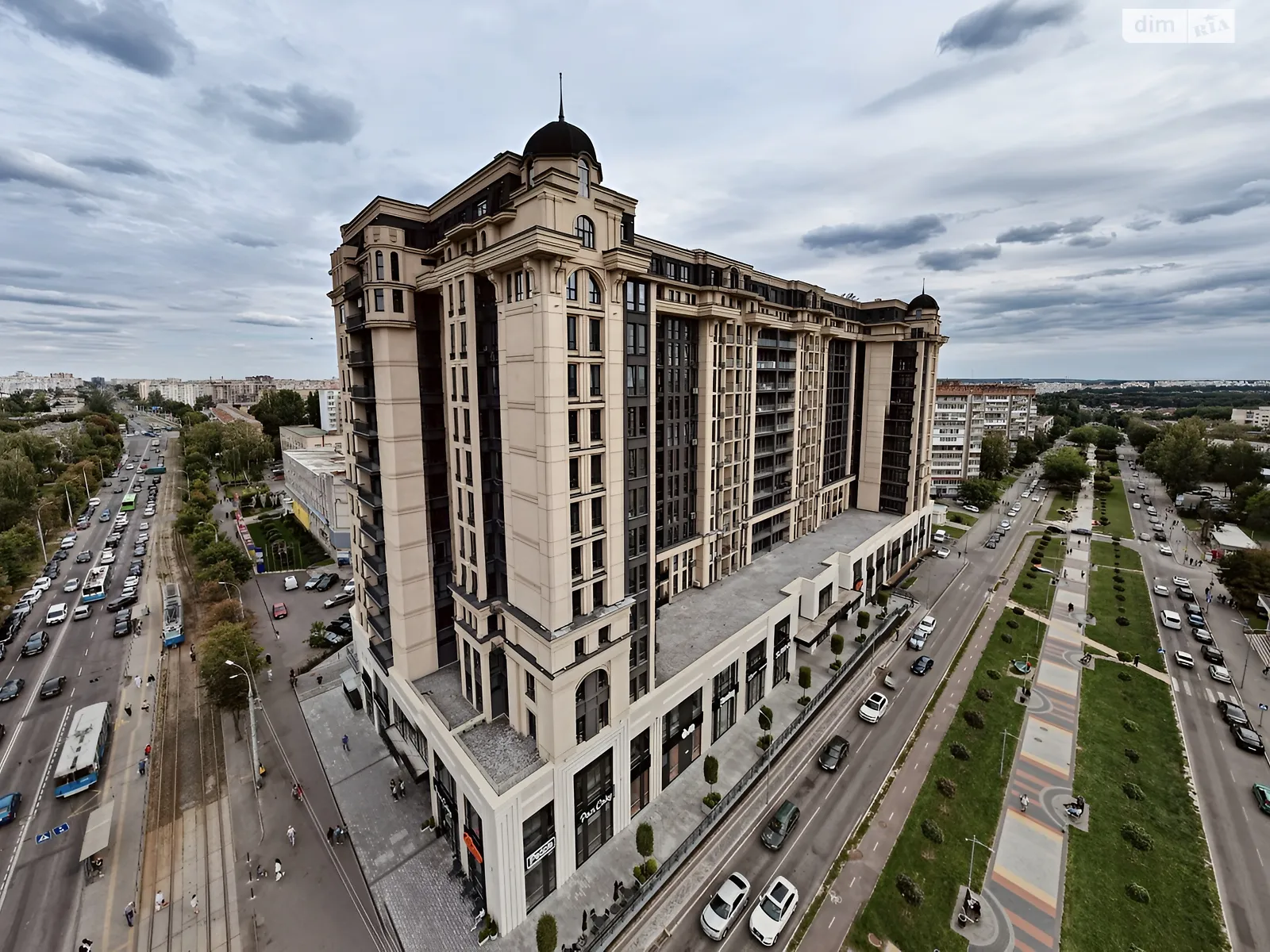 Продається 1-кімнатна квартира 51.3 кв. м у Вінниці, просп. Космонавтів - фото 1