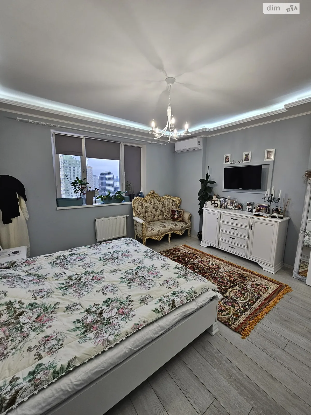 Продается 2-комнатная квартира 73.7 кв. м в Киеве, ул. Воскресенская, 18А - фото 1