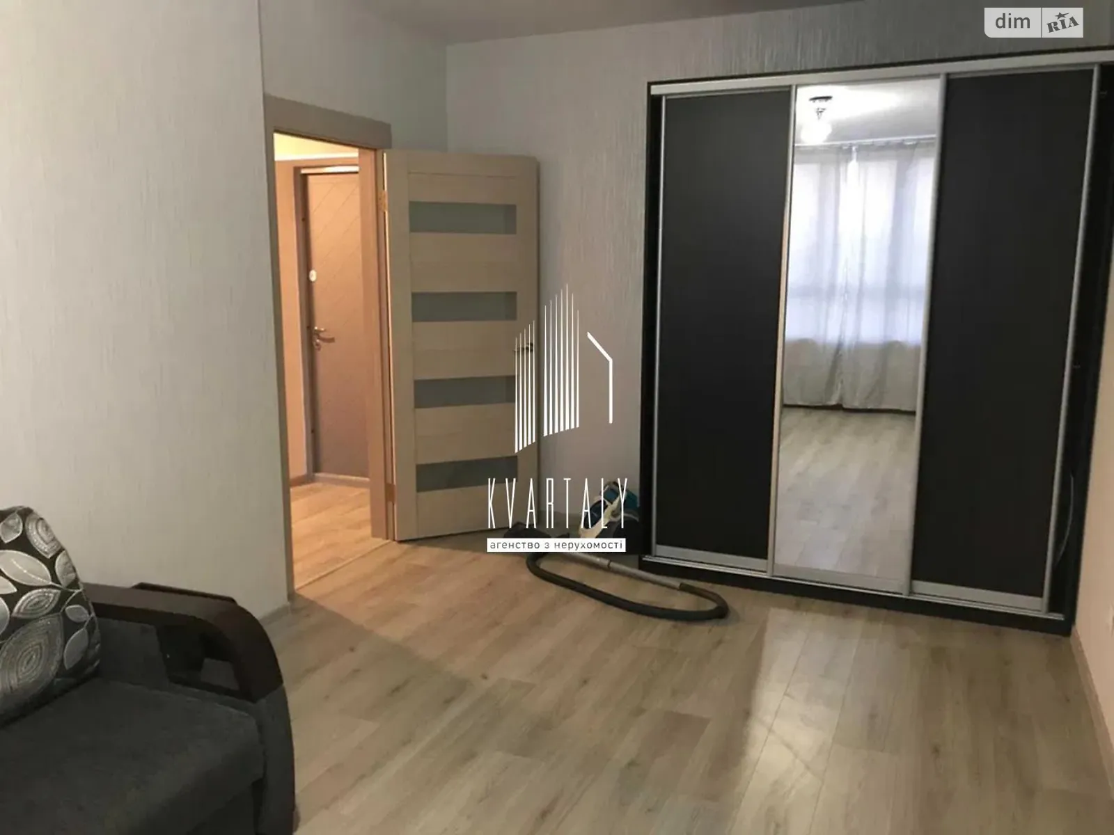 Сдается в аренду 1-комнатная квартира 42 кв. м в Киеве, цена: 17500 грн - фото 1