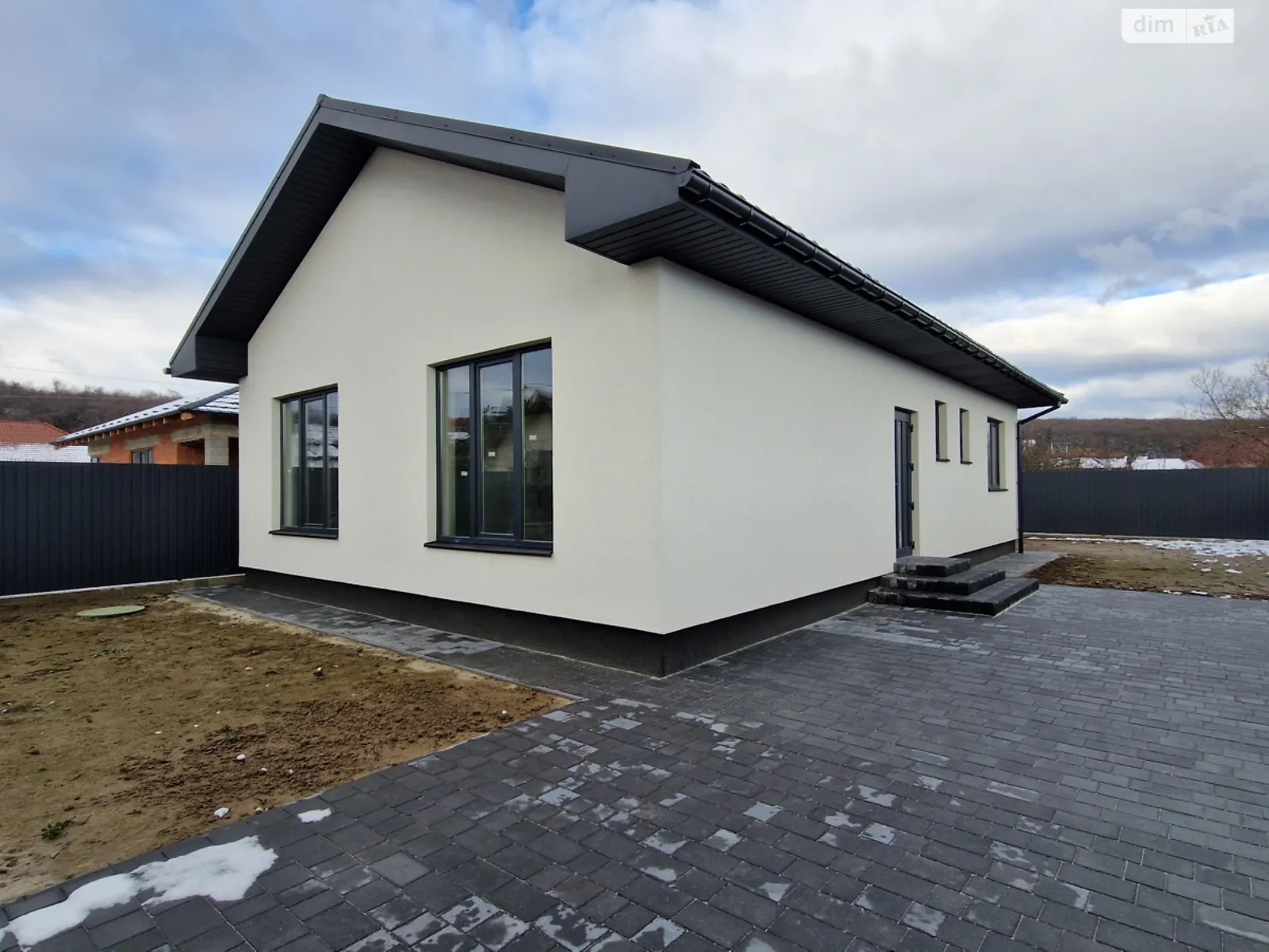 Продається одноповерховий будинок 100 кв. м з мансардою, цена: 96000 $ - фото 1