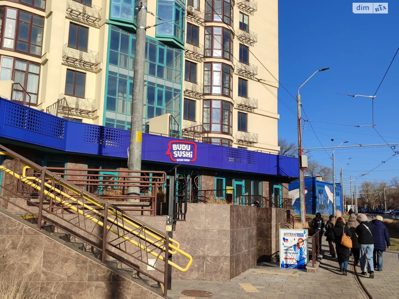 Продається 2-кімнатна квартира 76 кв. м у Одесі, Фонтанська дор., 118А/3 - фото 1