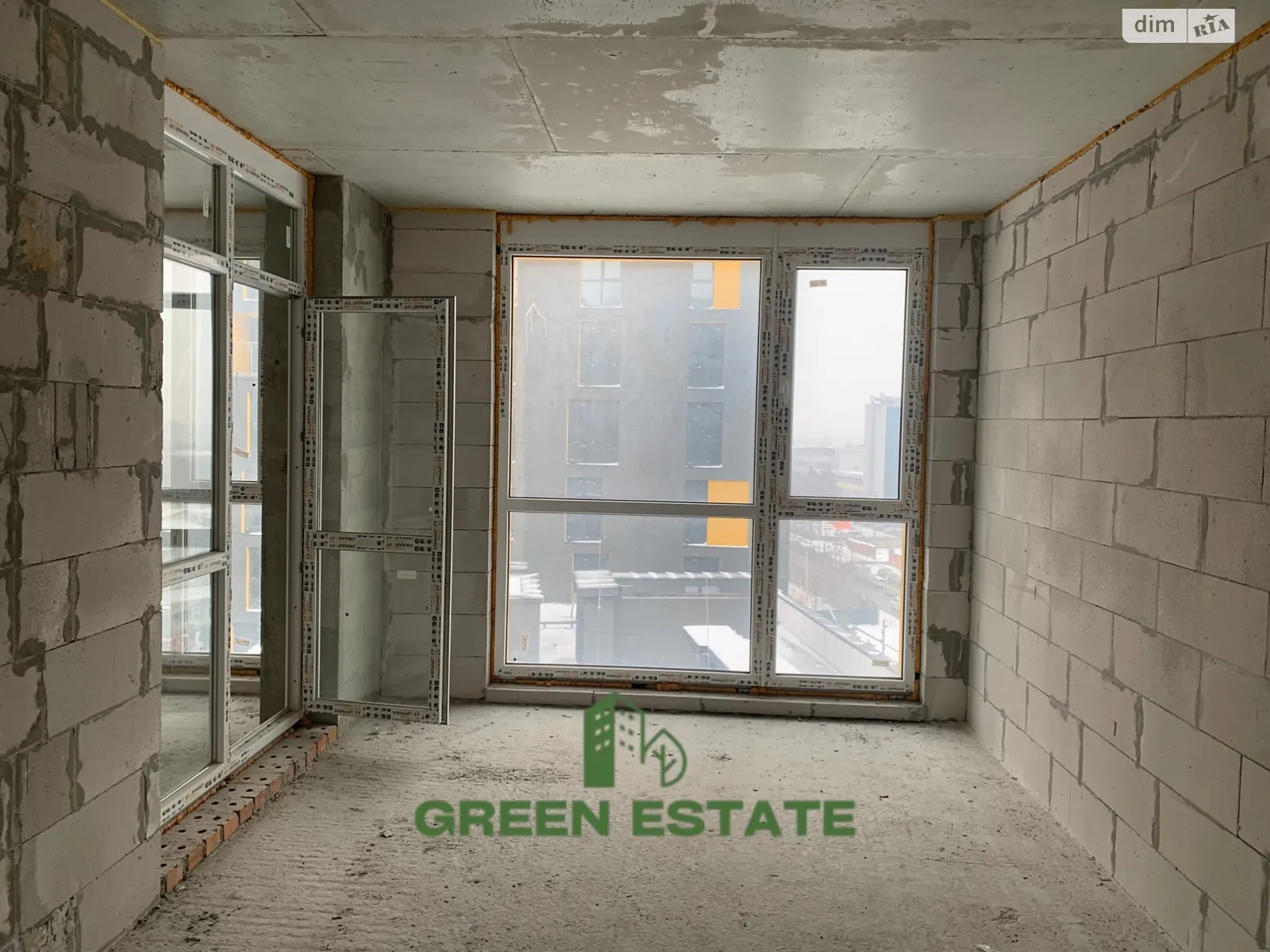 Продается 1-комнатная квартира 70.51 кв. м в Львове, ул. Хмельницкого Богдана, 207 - фото 1