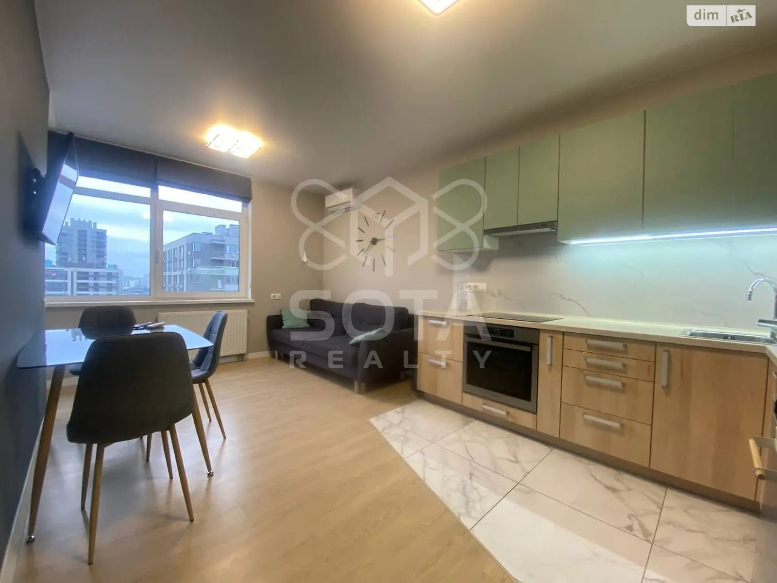 Продается 2-комнатная квартира 60 кв. м в Киеве, ул. Александра Олеся, 4Б - фото 1