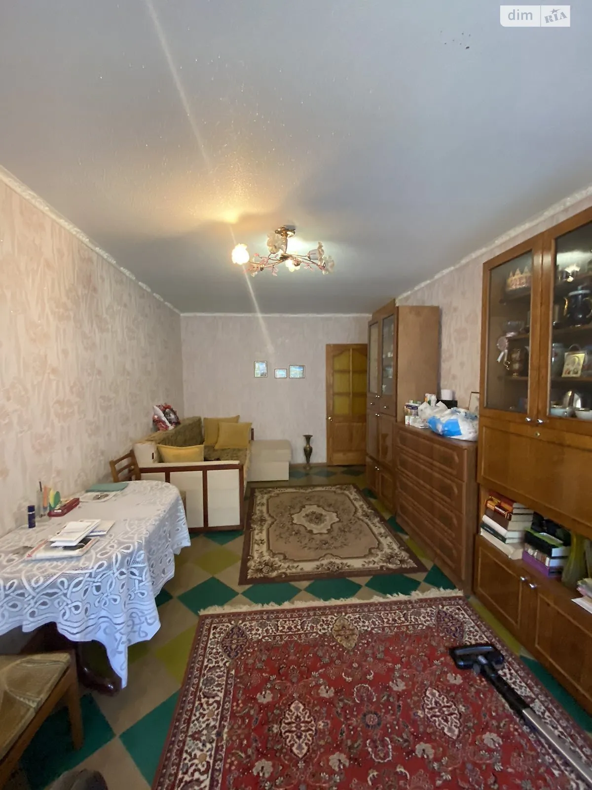 Продається 2-кімнатна квартира 42 кв. м у Кривому Розі, вул. Уфимська, 2 - фото 1