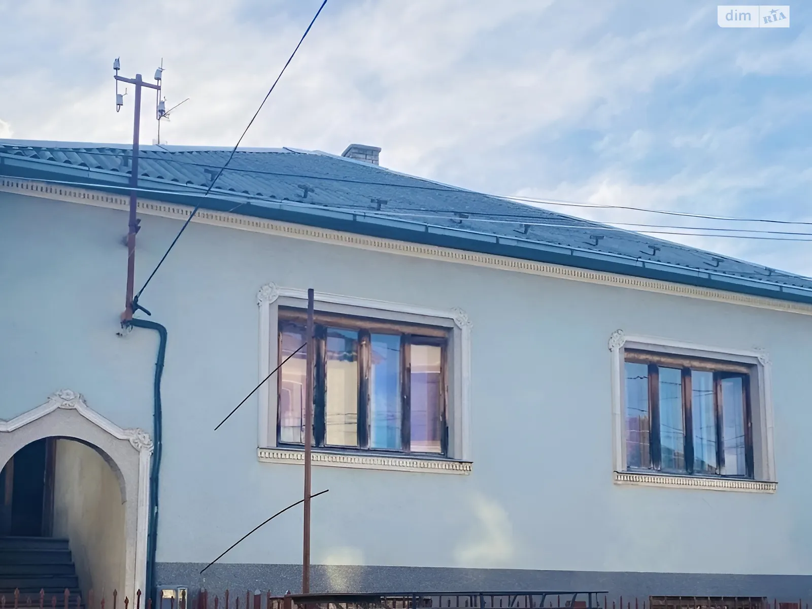 Продається будинок 2 поверховий 300 кв. м з банею/сауною, цена: 70000 $ - фото 1