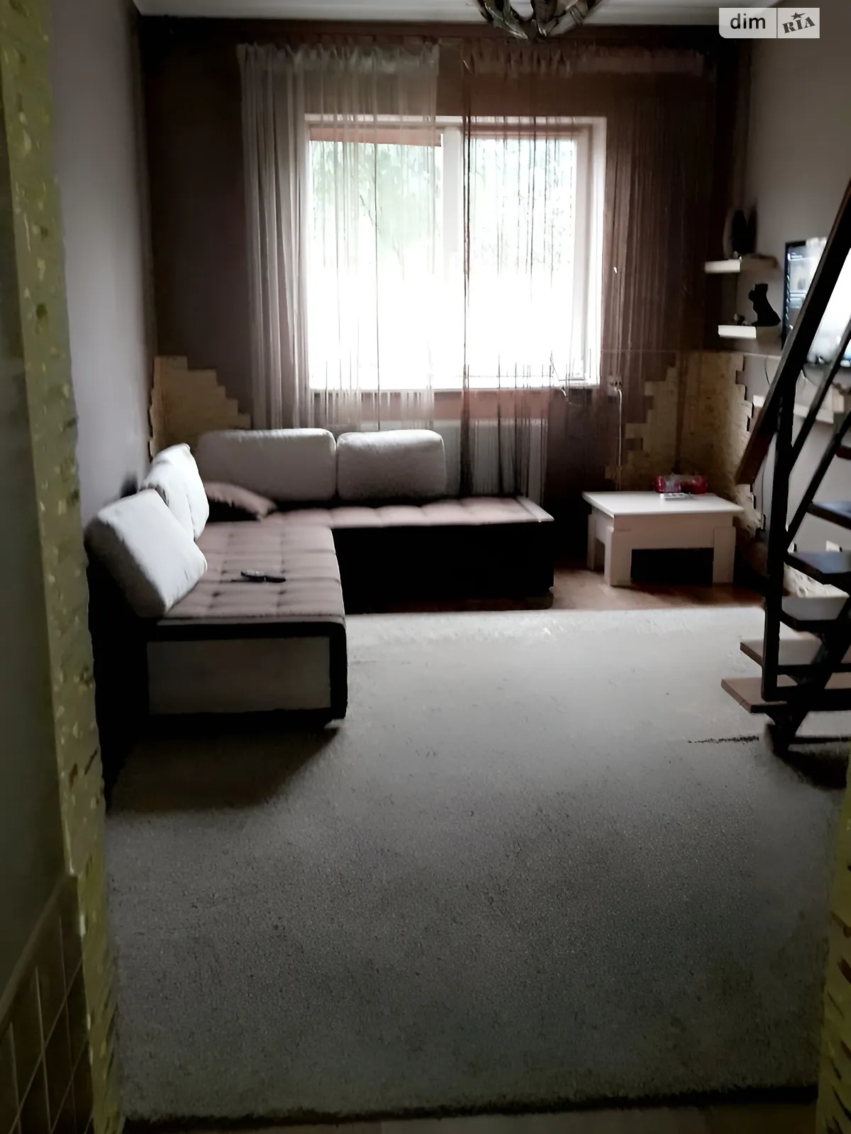 Продается 1-комнатная квартира 41.1 кв. м в Ужгороде, ул. Островная - фото 1