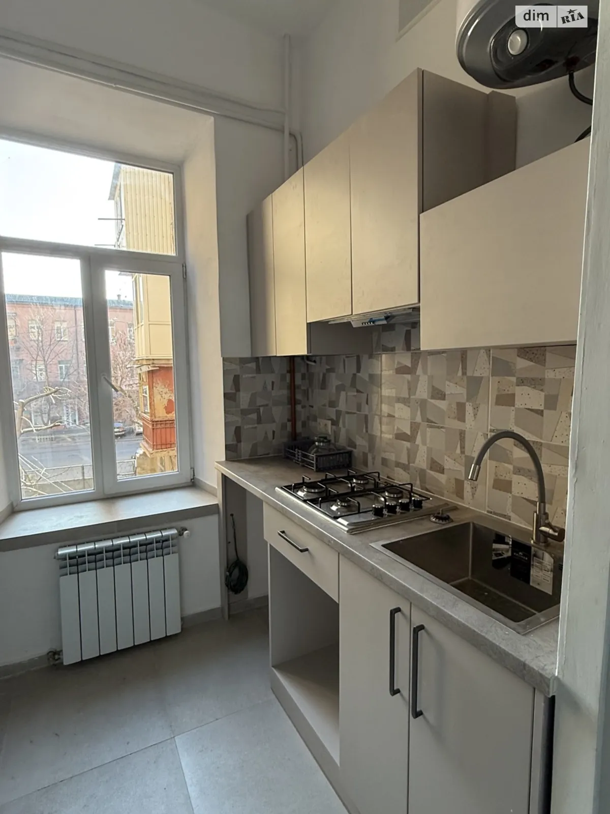 Продается 3-комнатная квартира 48 кв. м в Одессе, цена: 46000 $ - фото 1