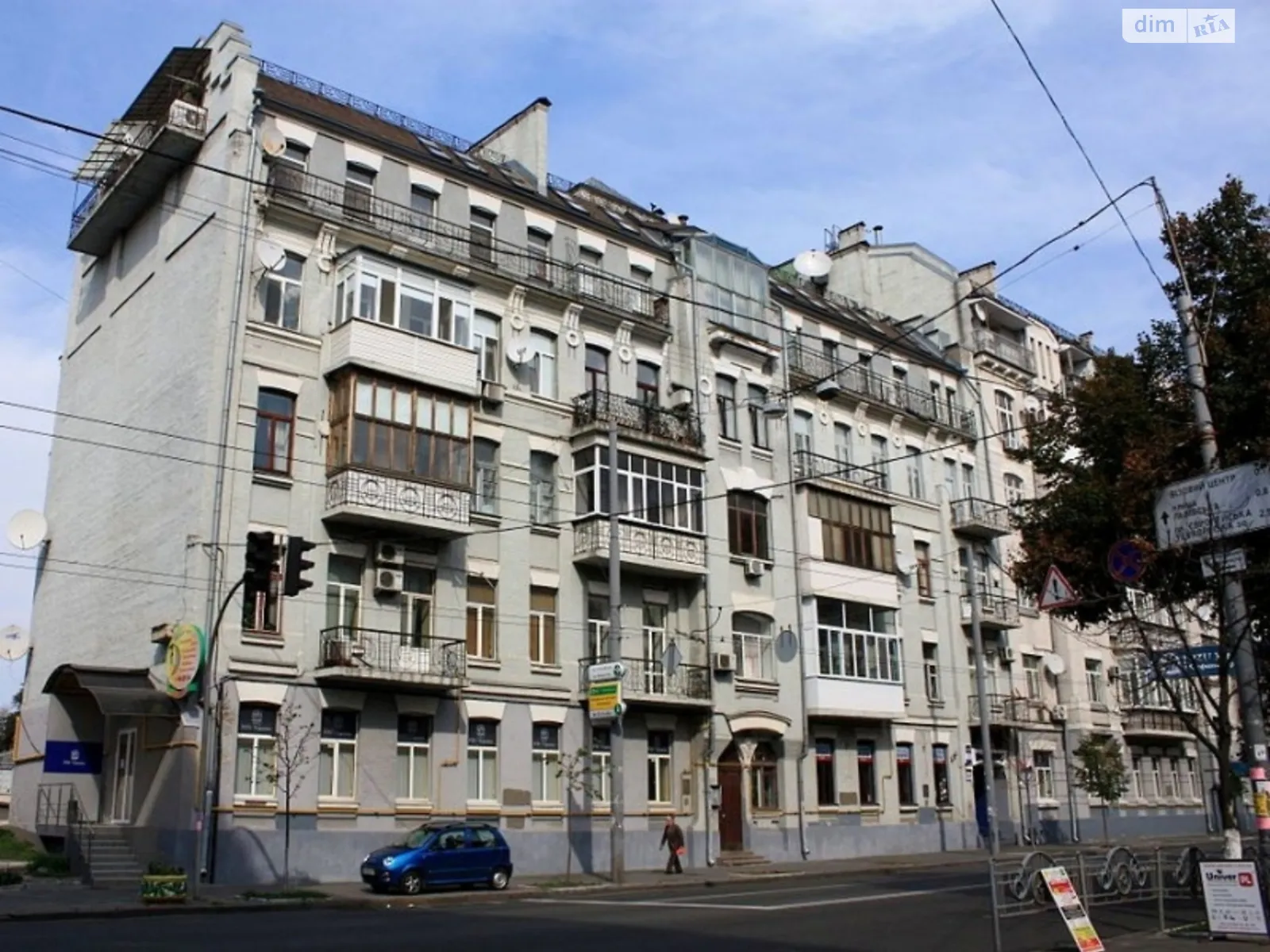 Продается 1-комнатная квартира 45 кв. м в Киеве, ул. Сечевых Стрельцов(Артема), 42 - фото 1