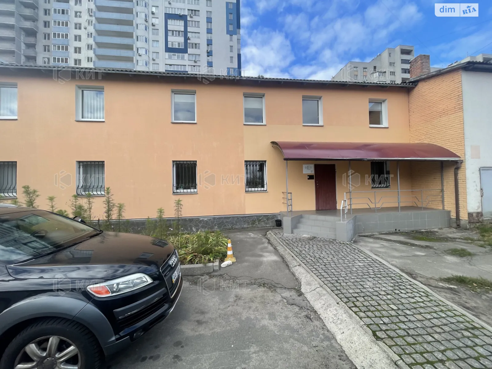 Продається об'єкт сфери послуг 432.6 кв. м в 1-поверховій будівлі, цена: 400000 $ - фото 1