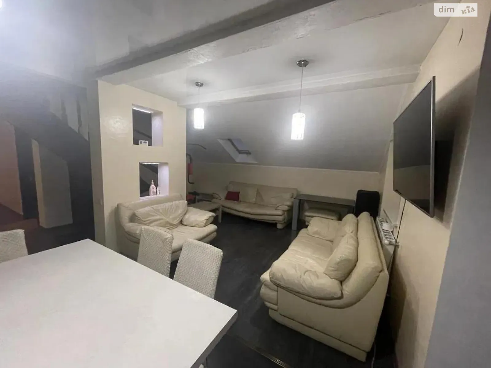 Продається 3-кімнатна квартира 119.5 кв. м у Солонці, вул. Центральна, 4 - фото 1