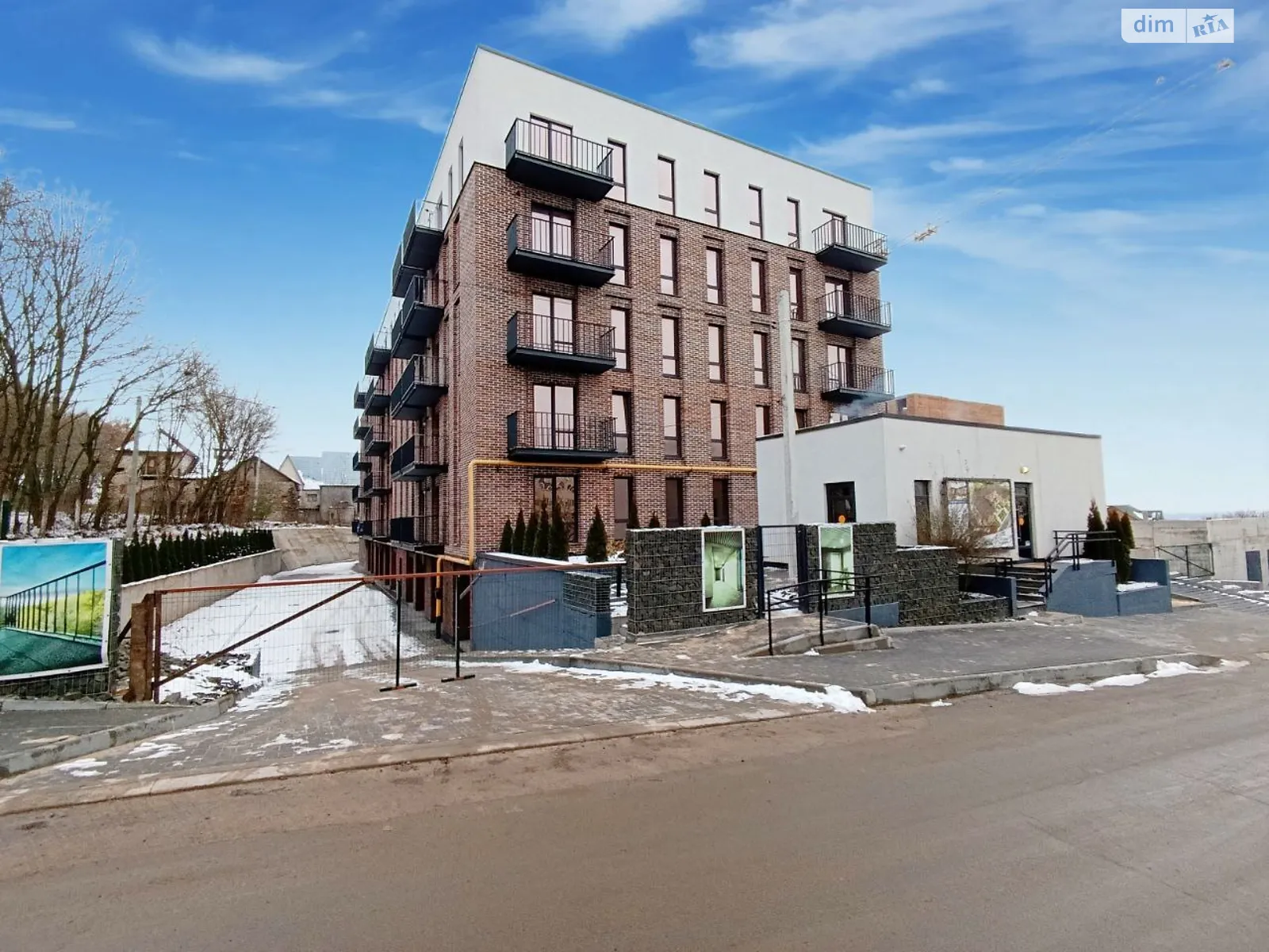 Продается 1-комнатная квартира 56 кв. м в Хмельницком, ул. Виноградная, 2А - фото 1