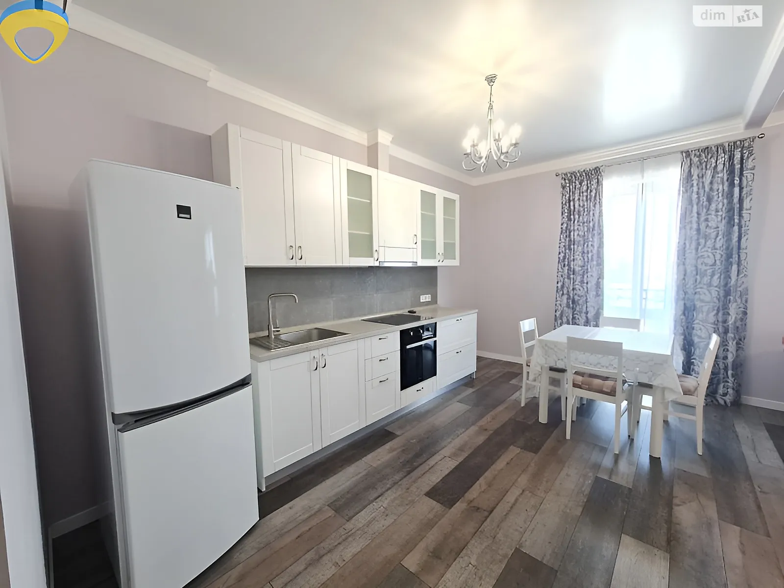 Продається 1-кімнатна квартира 47 кв. м у Одесі, вул. Велика Арнаутська, 39 - фото 1