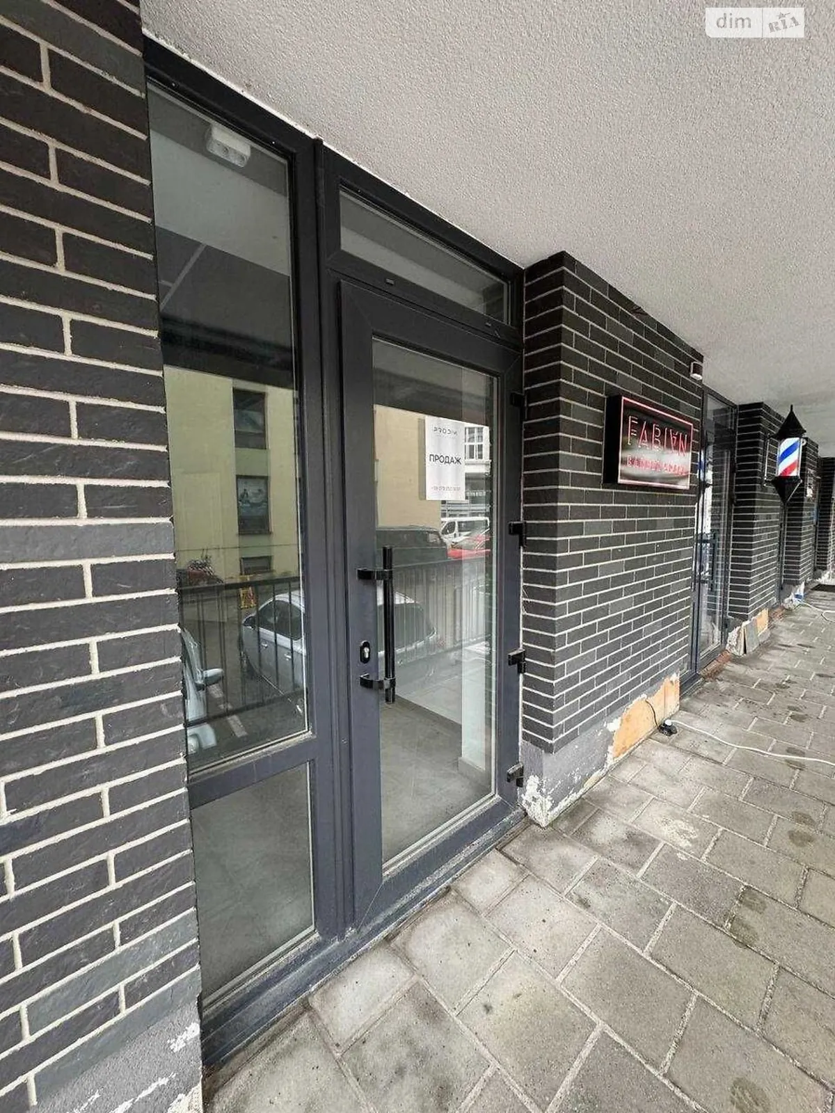 Продається об'єкт сфери послуг 130 кв. м в 9-поверховій будівлі, цена: 208900 $ - фото 1