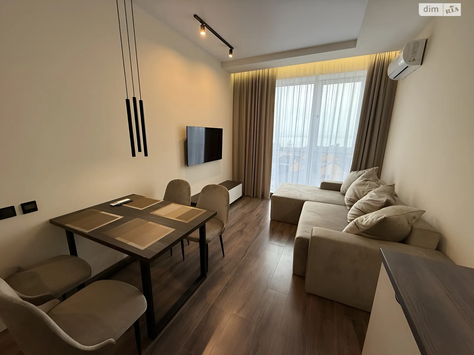 Продается 2-комнатная квартира 60 кв. м в Днепре, ул. Гаванская, 9Д - фото 1