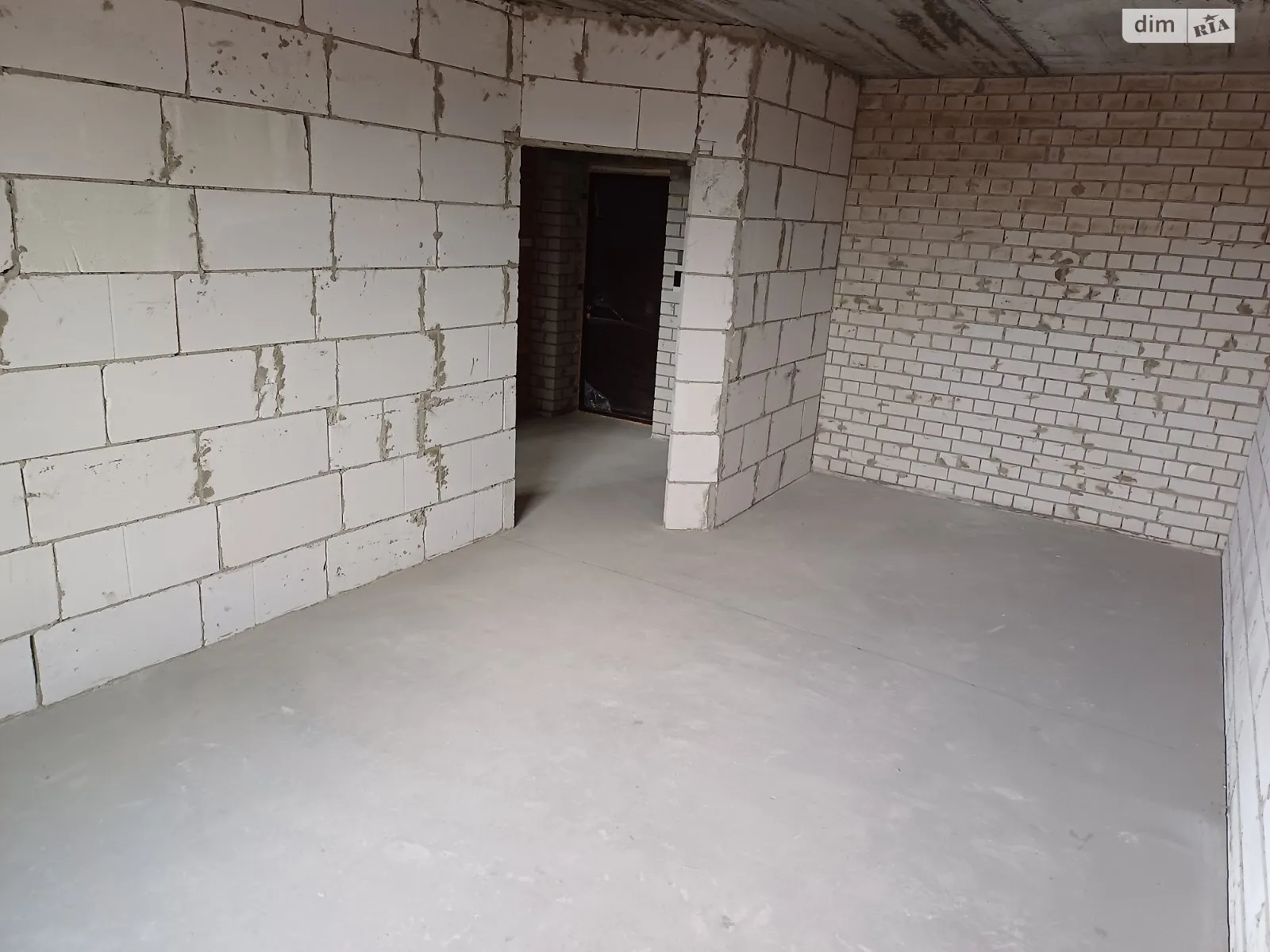 Продается 1-комнатная квартира 49.6 кв. м в Белой Церкви, ул. Запорожская, 17 - фото 1