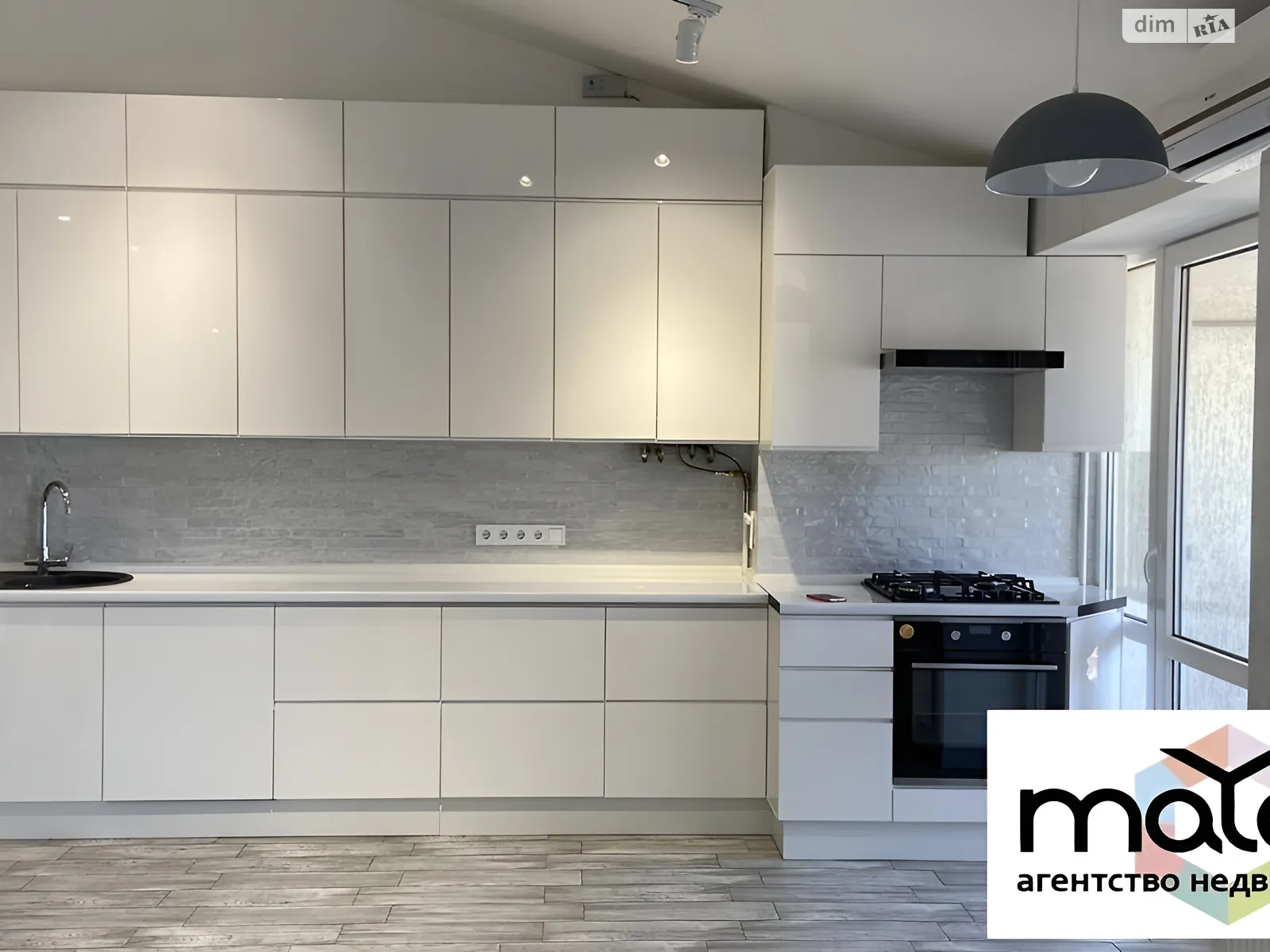 Продається 2-кімнатна квартира 106.4 кв. м у Кріжанівці, вул. Миланська - фото 1