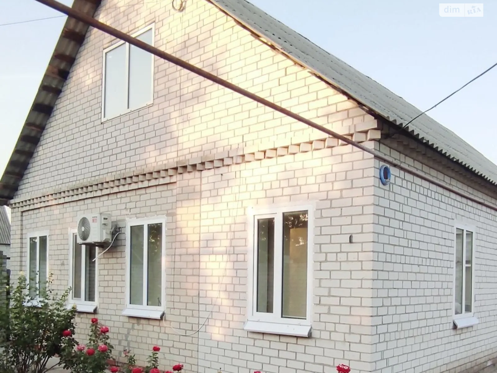 Продається одноповерховий будинок 140 кв. м з балконом, цена: 68000 $ - фото 1