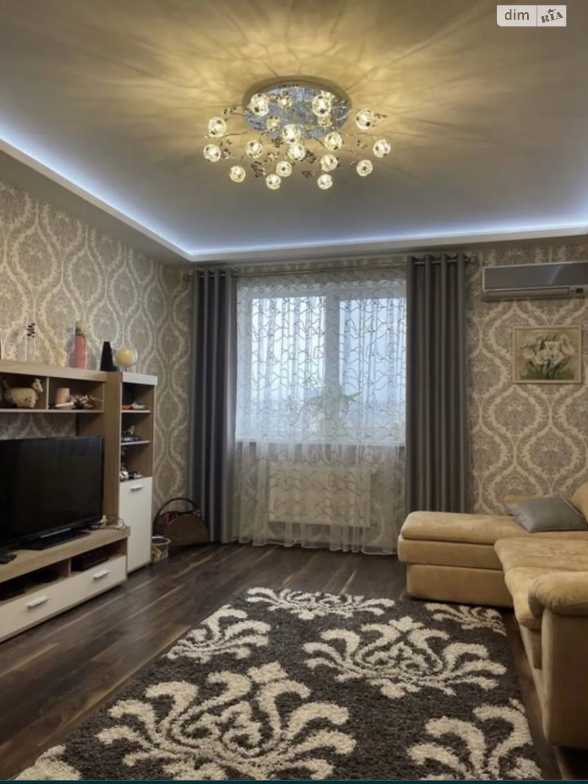 Продается 3-комнатная квартира 86 кв. м в Днепре, ул. Тополиная, 7А - фото 1