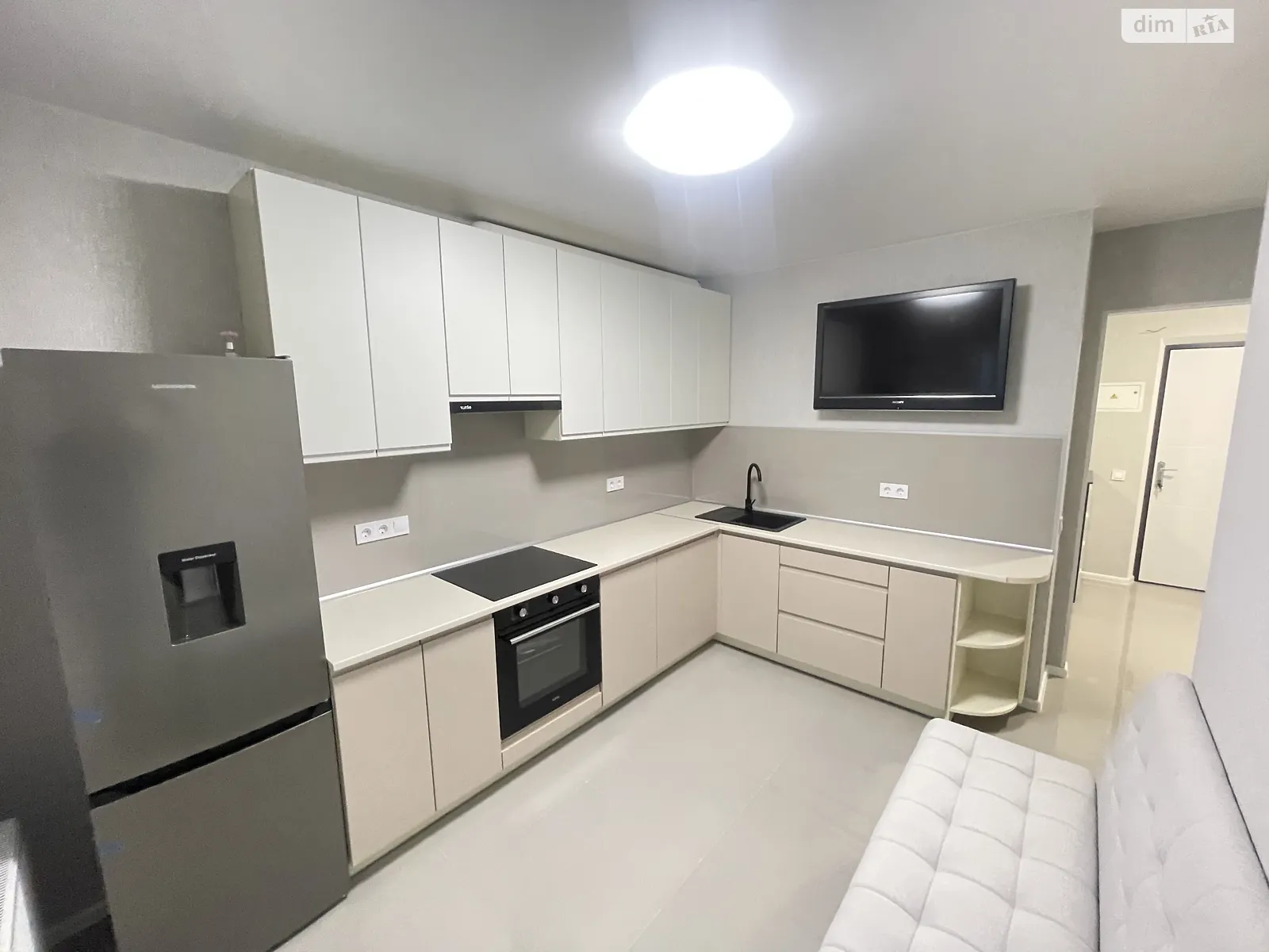 Продается 1-комнатная квартира 37 кв. м в Коцюбинском, ул. Доковская, 10 корпус 15 - фото 1