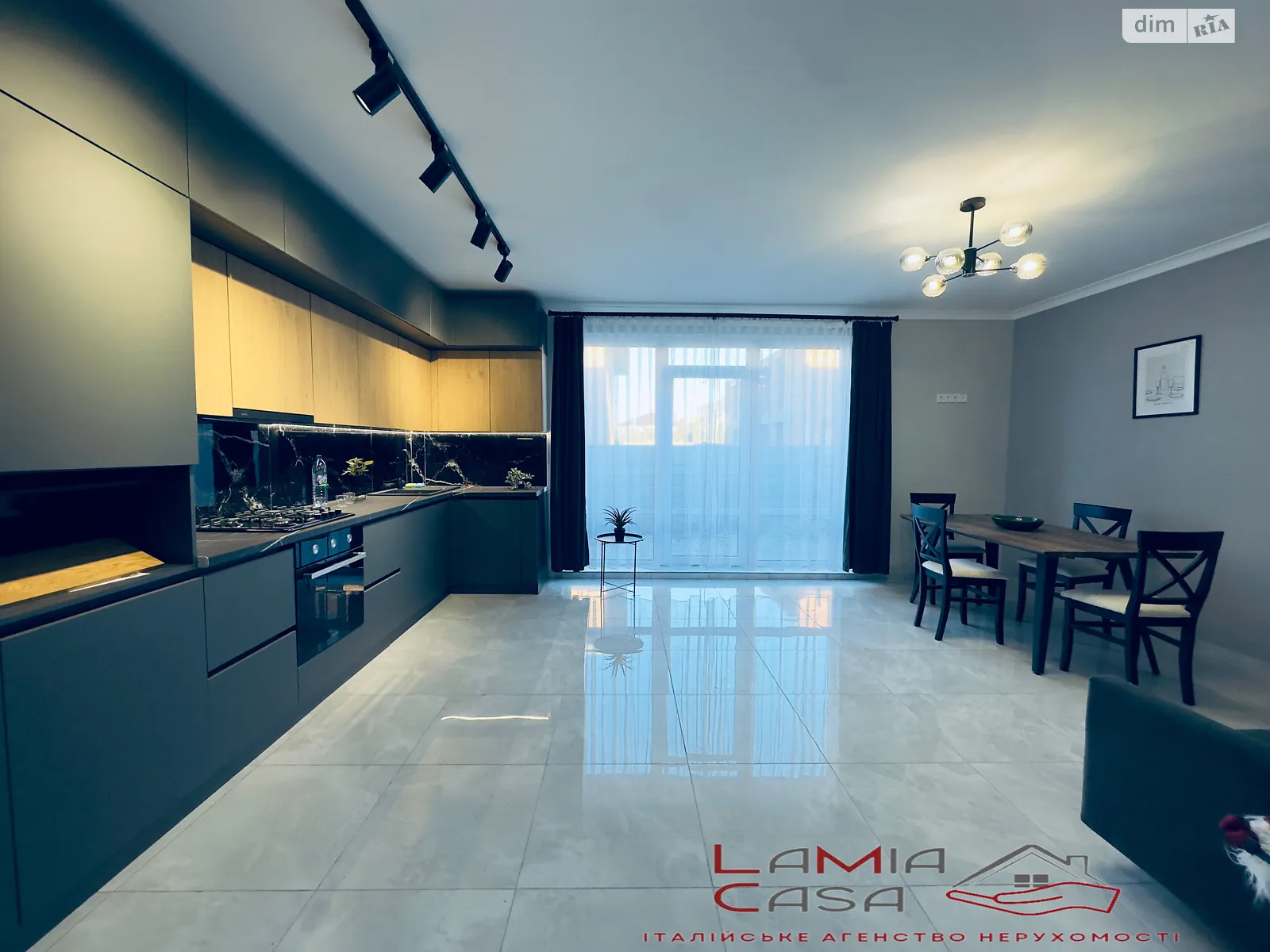 вул. Південно-Кільцева, 58 П.-Кільцева Чернівці, цена: 130000 $ - фото 1