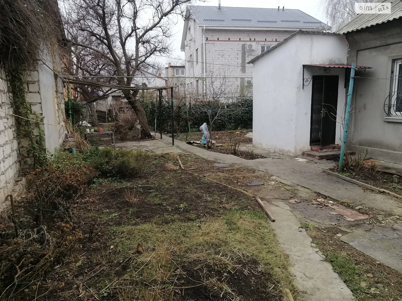 Продается часть дома 50 кв. м с беседкой, цена: 66999 $ - фото 1