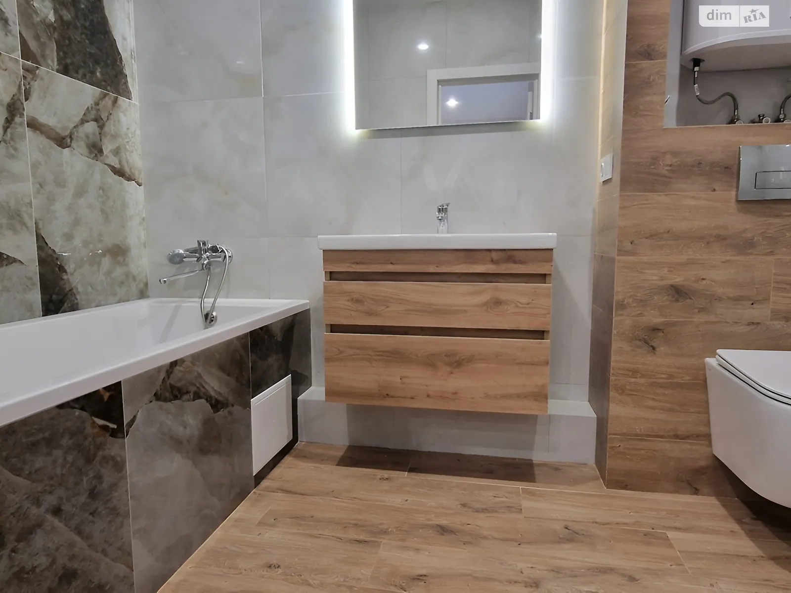 Продається 3-кімнатна квартира 85 кв. м у Вінниці, вул. Миколаївська - фото 1