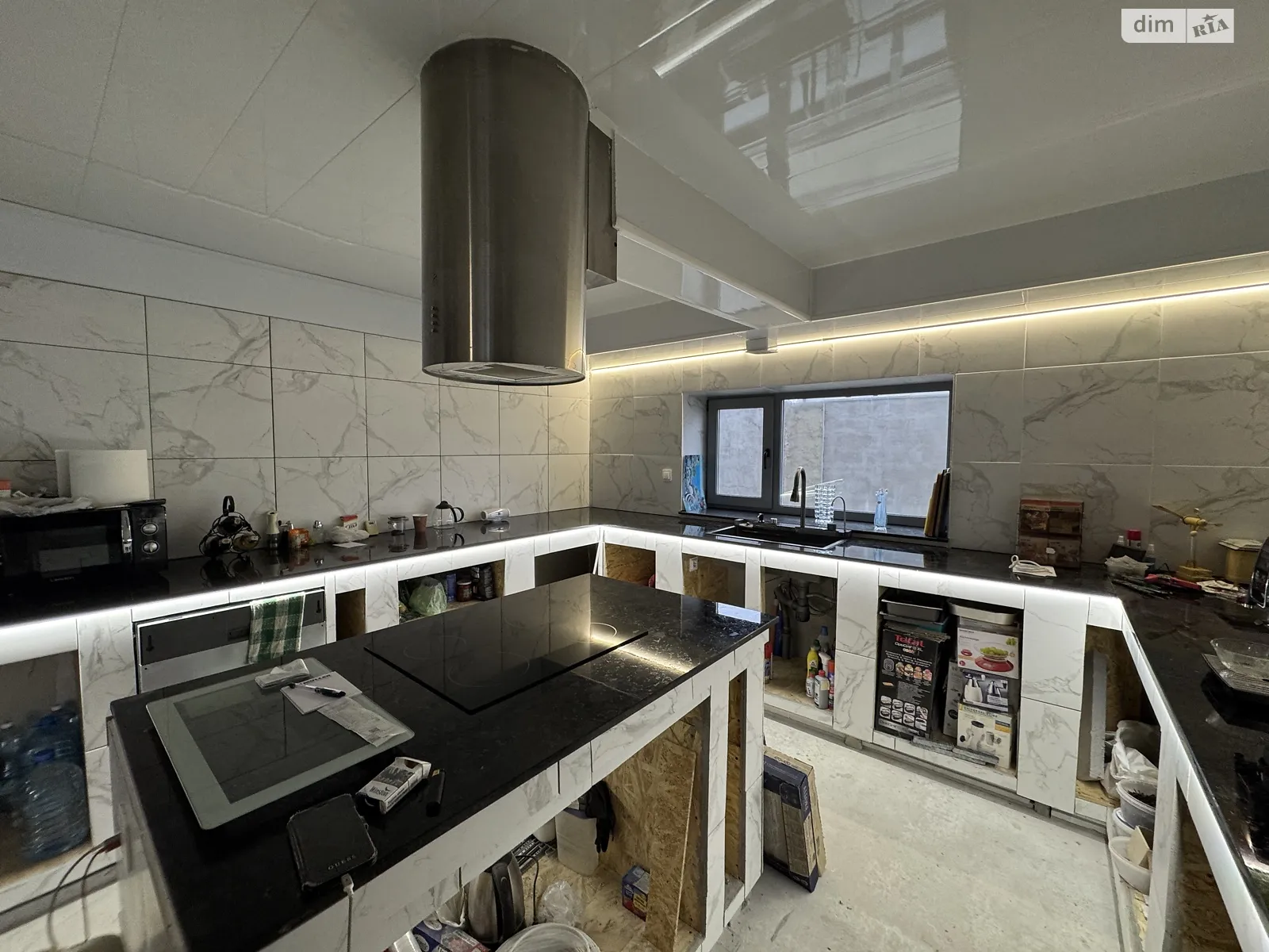 Продается часть дома 210 кв. м с мансардой, цена: 115000 $ - фото 1