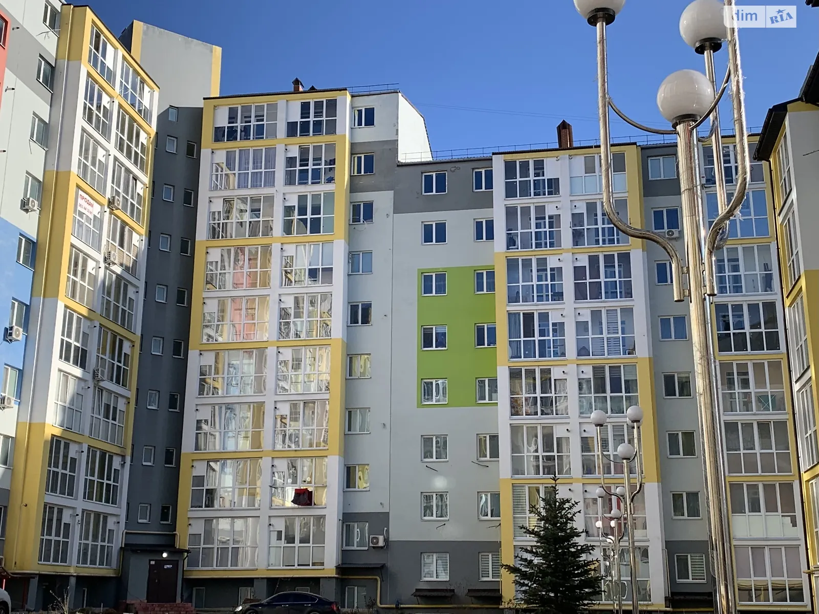 Продается 2-комнатная квартира 52 кв. м в Зарванцах, ул. Одесская - фото 1